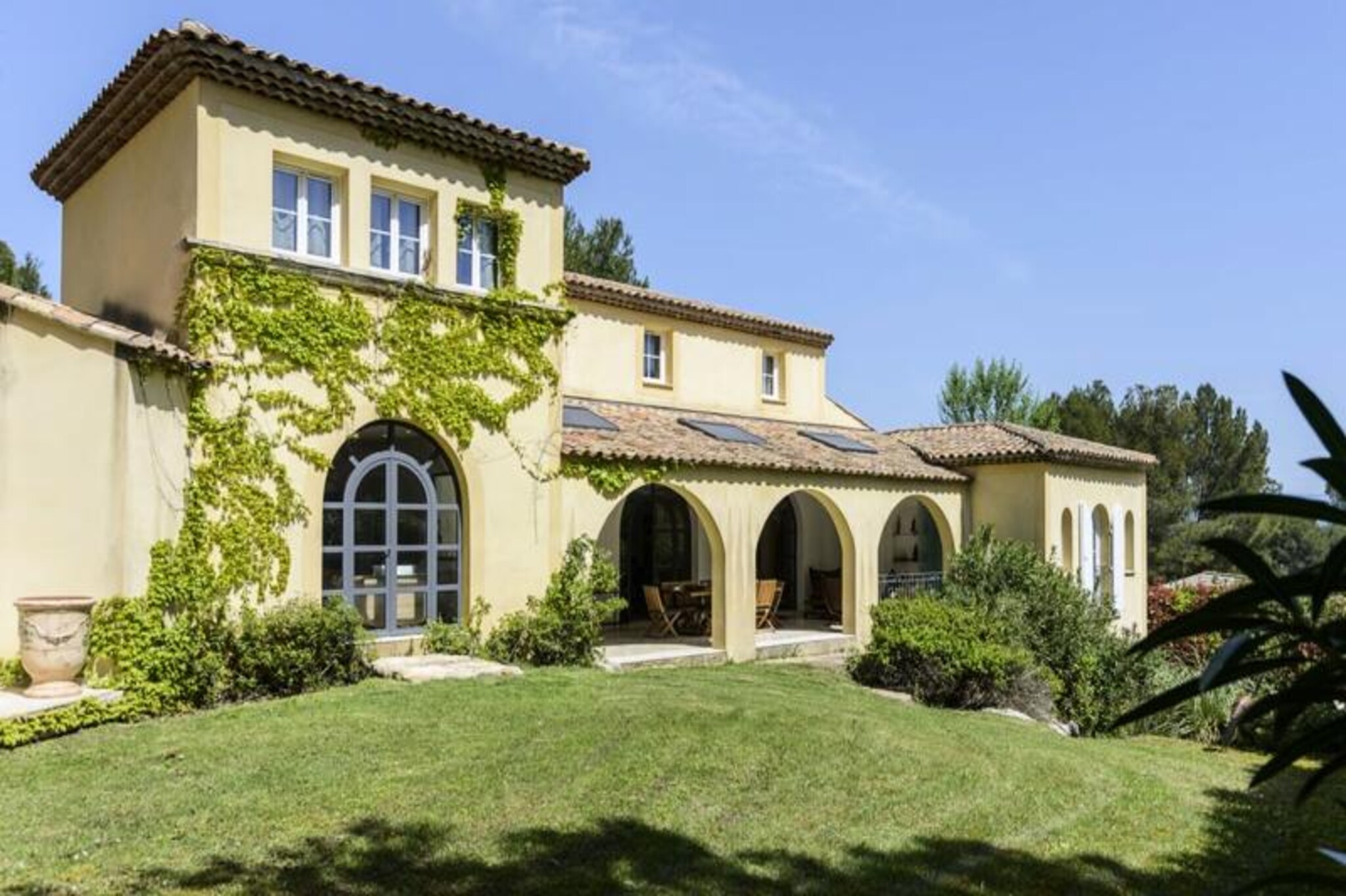 Holiday home for 12 people