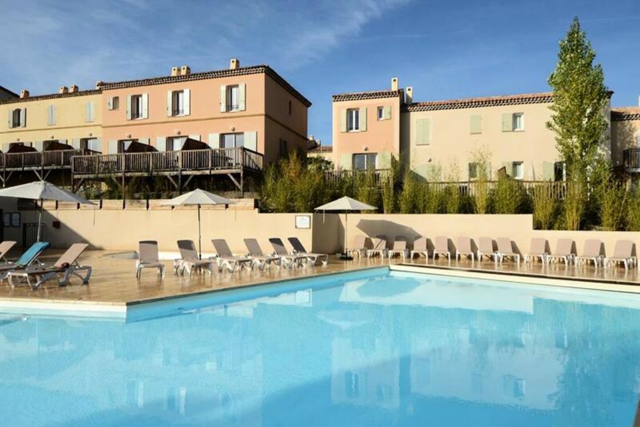 Vacation Home in Provence with Wave Pool