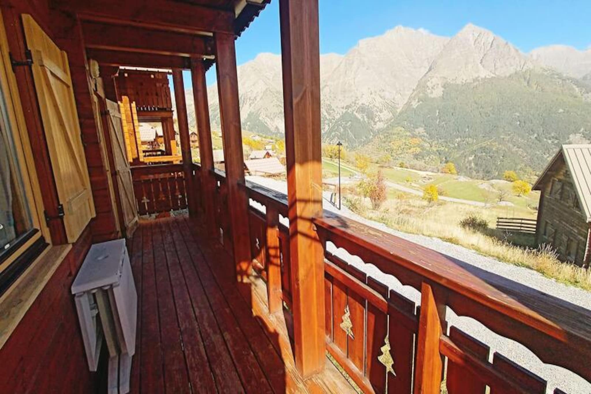 Chalet Aiguilles-Image-tags.