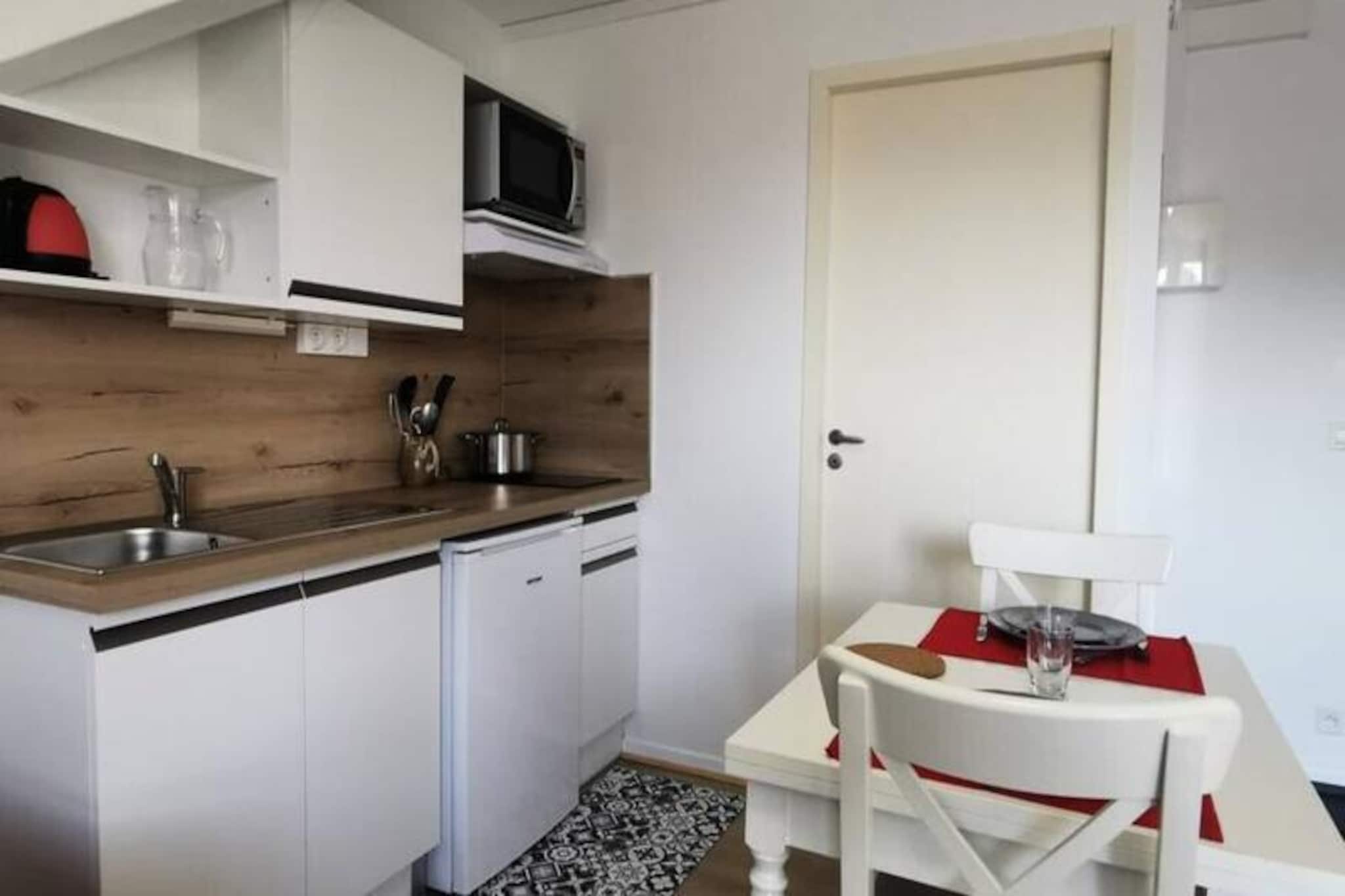 Studio 2 Pers. Avec Accès Piscine Et Sauna-Image-tags.