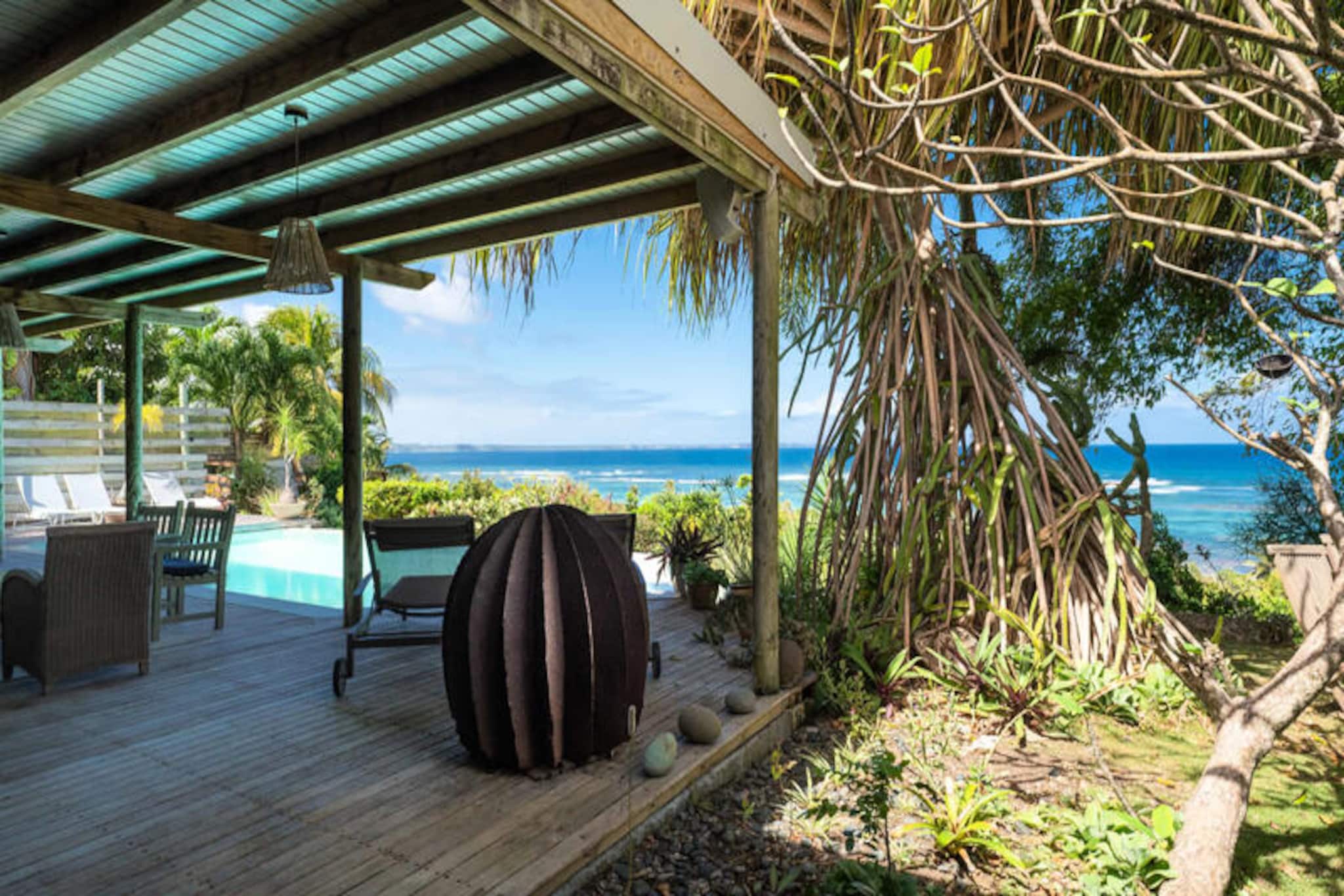 Houses & Villas for 8 People