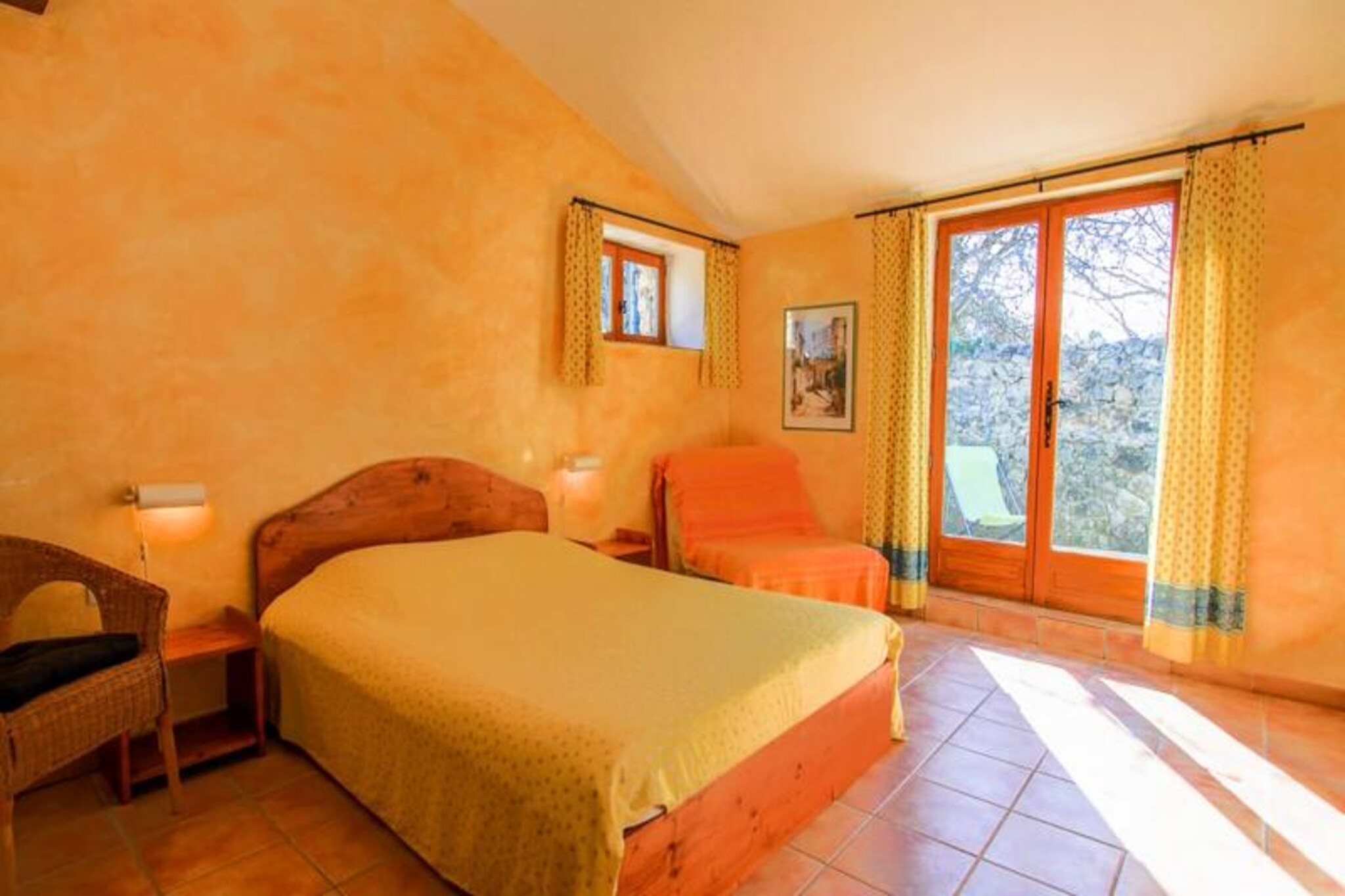 Holiday Home in Provence with Pool & Spa