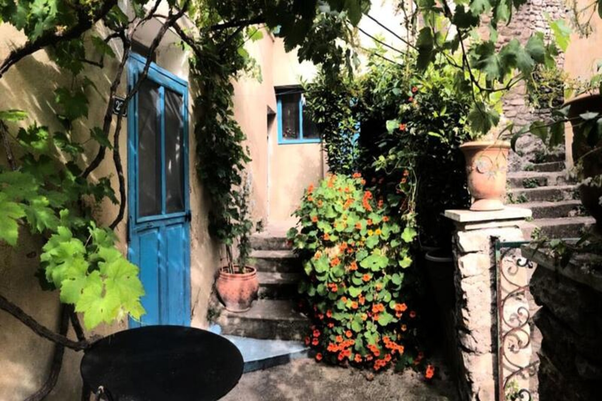 Houses & Villas for 4 People