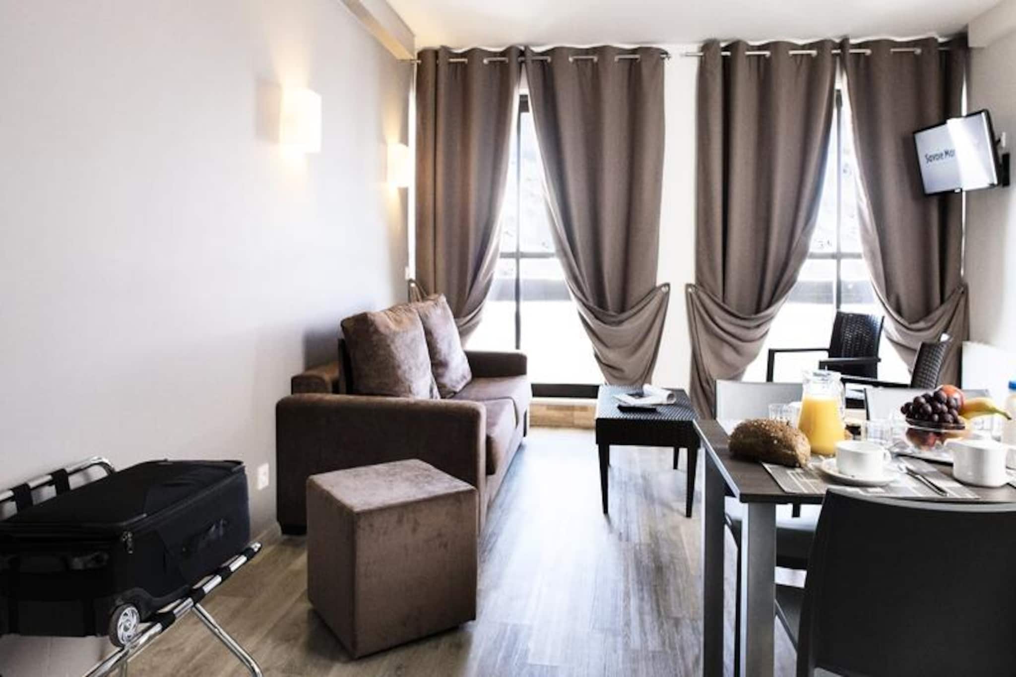 SOWELL RESIDENCES Pierre Blanche ****-Image-tags.