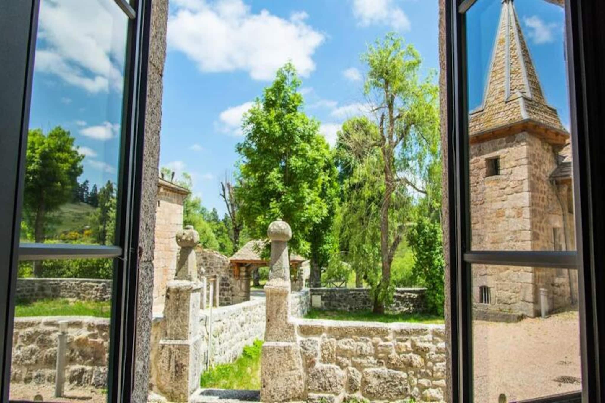 Gîte de France 24 people