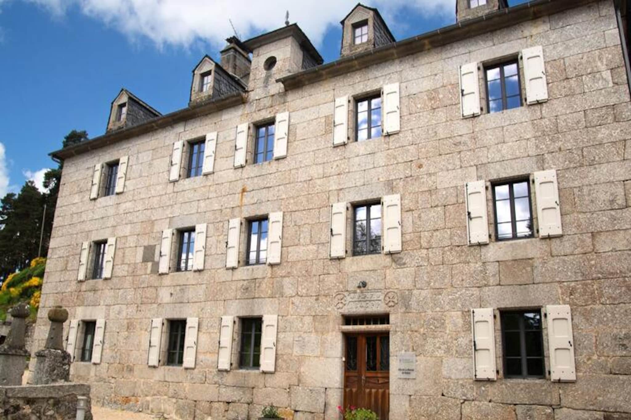 Gîte de France 24 people