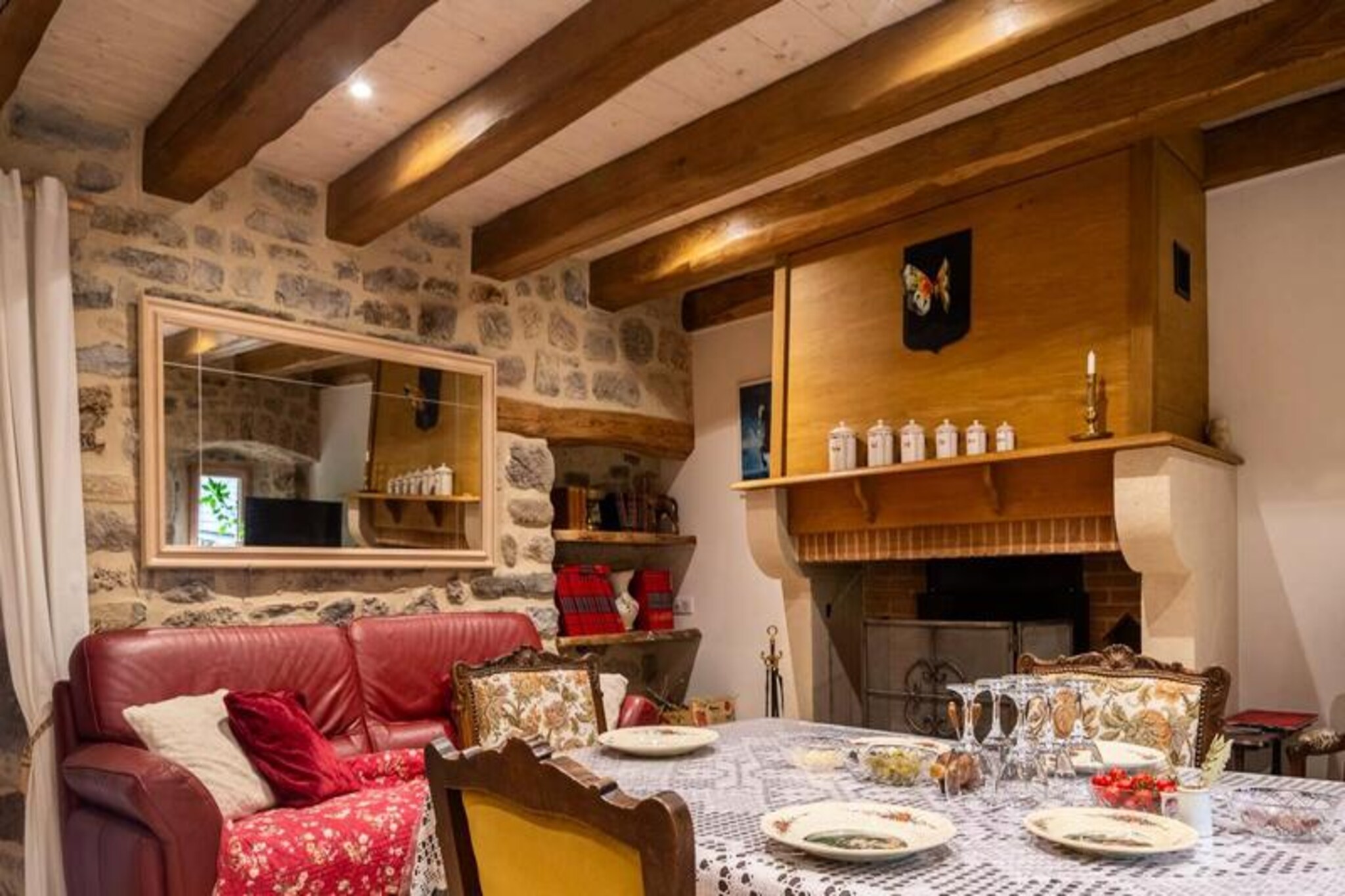 Located à proximity of the Lot Valley, the Causses, the Gorges du Tarn and Mont Lozére, the completely renovated gite in 2019 is located in a restored farmhouse.
On the first floor: fully equipped kitchen (dishwasher, microwave, oven, fridge-freezer, toaster), dining room. dining room with television and polyflame fireplace (wood provided), living room with sofa bed convertible to 140 cm and television, bathroom with spa bath + WC, laundry room with washing machine ( raclette machine, plancha, WiFi).
On the second floor: bathroom with shower and WC, 1 bedroom with two 90 cm beds, 1 bedroom with a 160 cm bed.
Small terrace with table and chairs.
Gas or wood barbecue available.
Outdoor kitchen in veranda with gas hob and dishwasher. layout of the 2 gîtes.
Animals accepted, possibility of to come with your horses (field nearby belonging to the owners).
Private parking space nearby. proximity of the accommodation.
The price includes: Utilities and heating.
The price does not include: Rental of sheets (11€/bed), bathroom linen (7€/person), end-of-stay cleaning service (80€).
Shared swimming pool - 17000 meters
Deposit (in euros) - 300
Parking - Private
End of stay cleaning - extra
Bathroom linen - rental