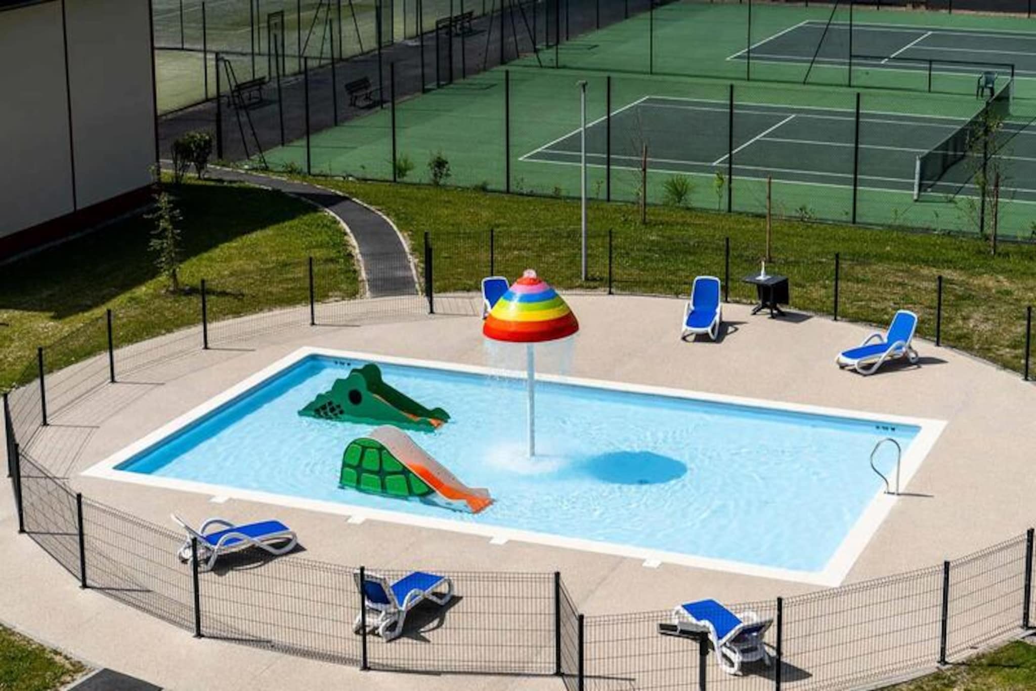 2 room apartment for 4 people