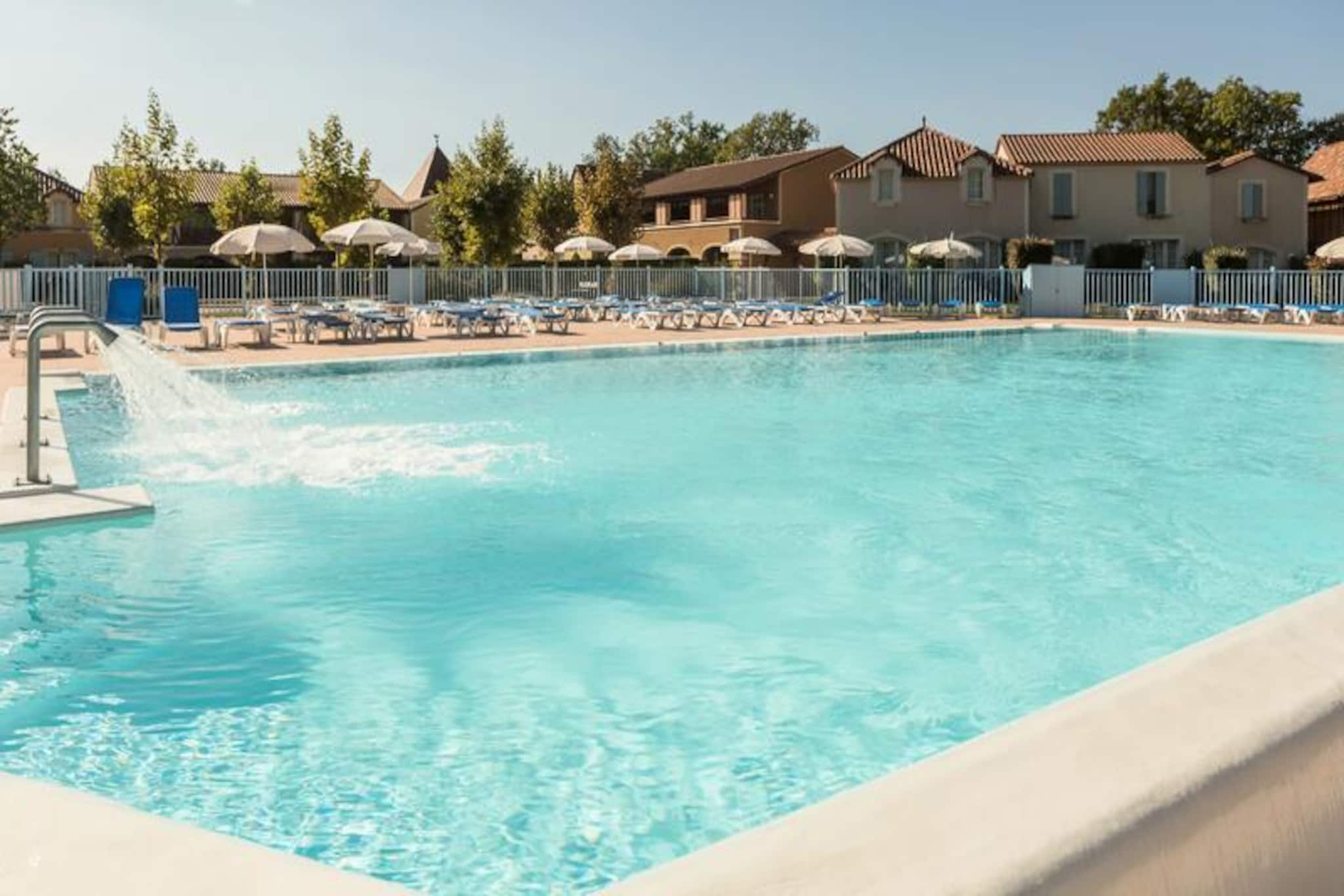Apartment in France near Municipal Pool