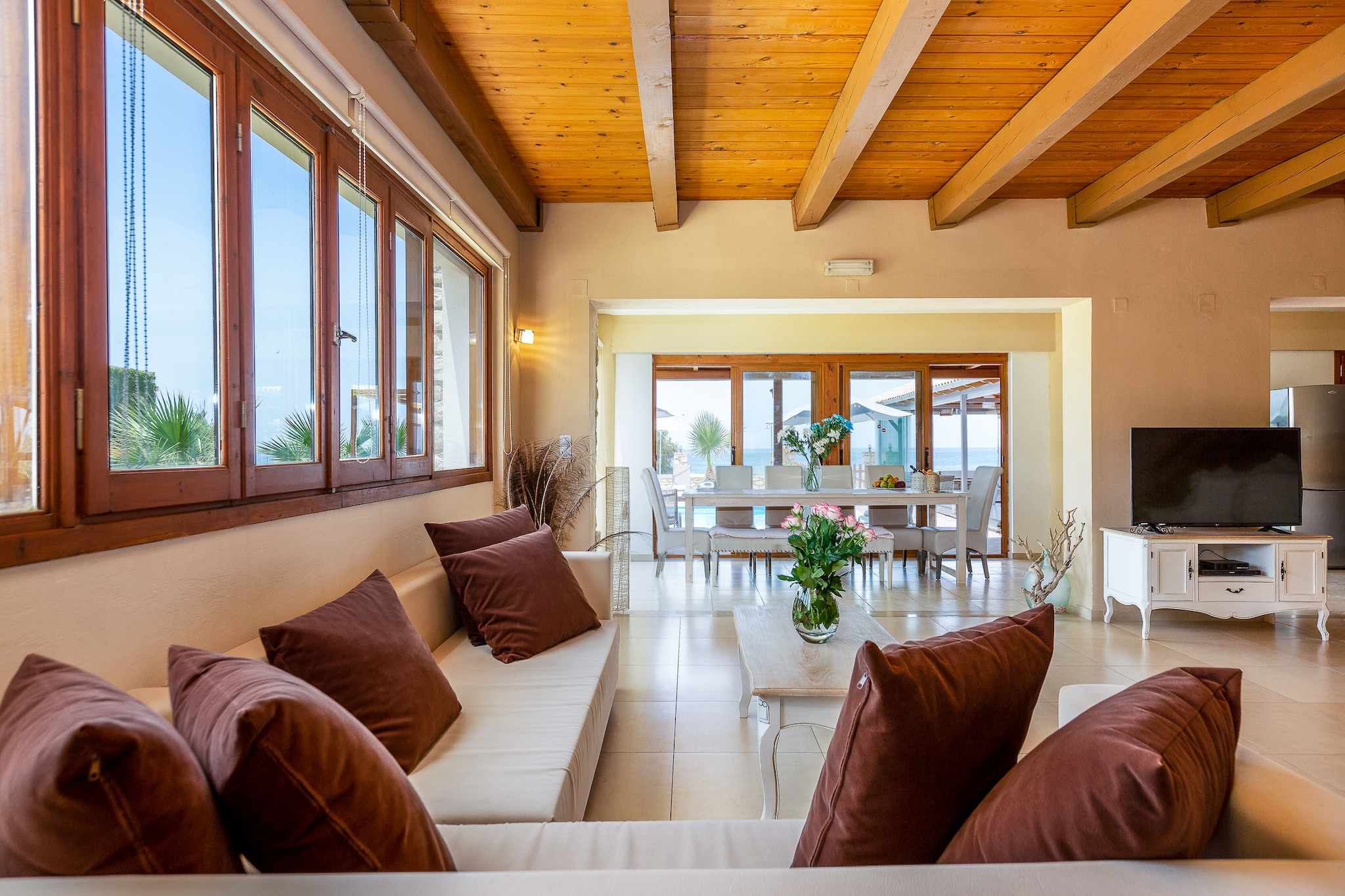 Golden Sand Beach villa-Woonkamer