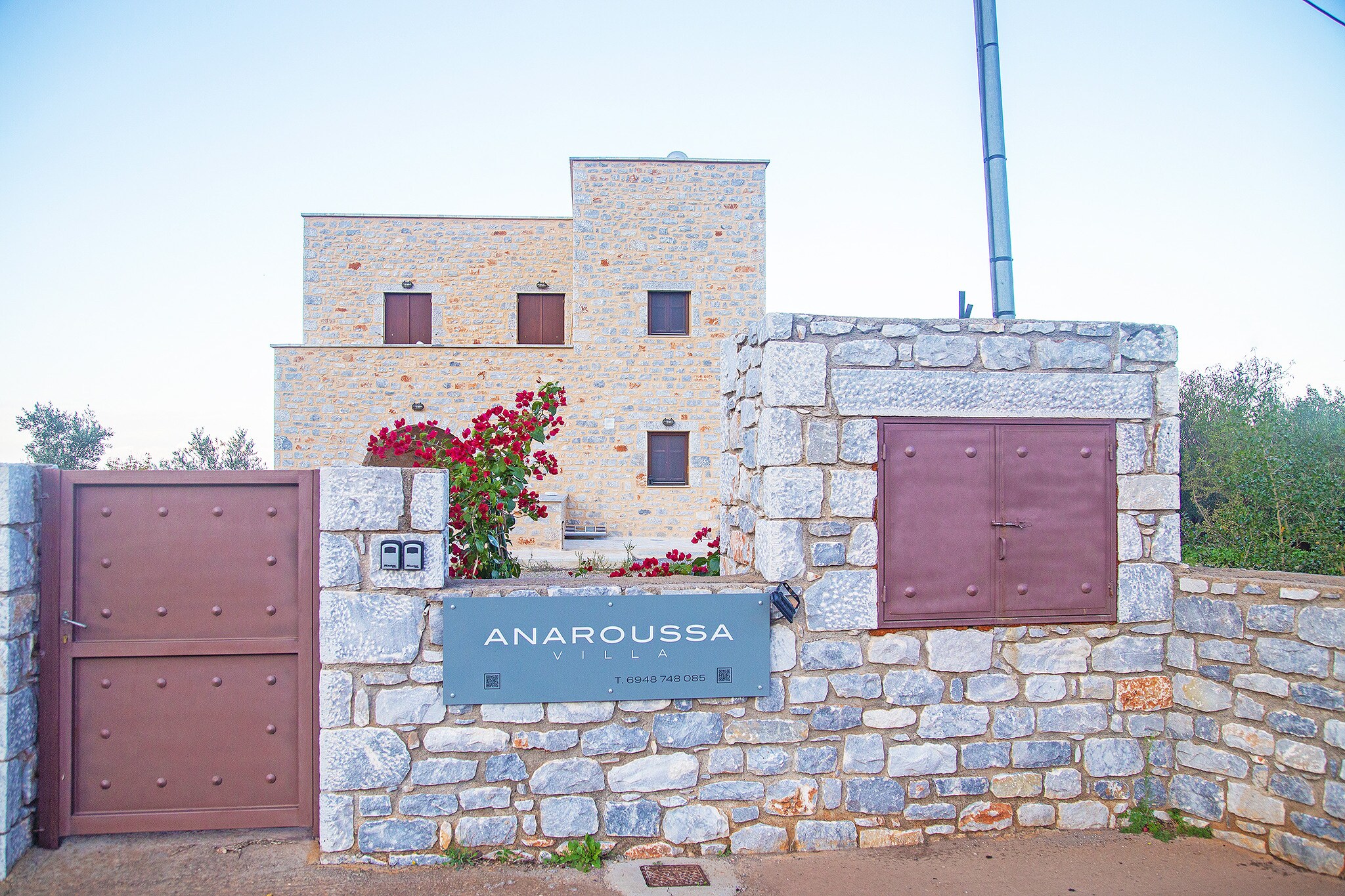 Anaroussa Diros Maisonette-Buitenlucht