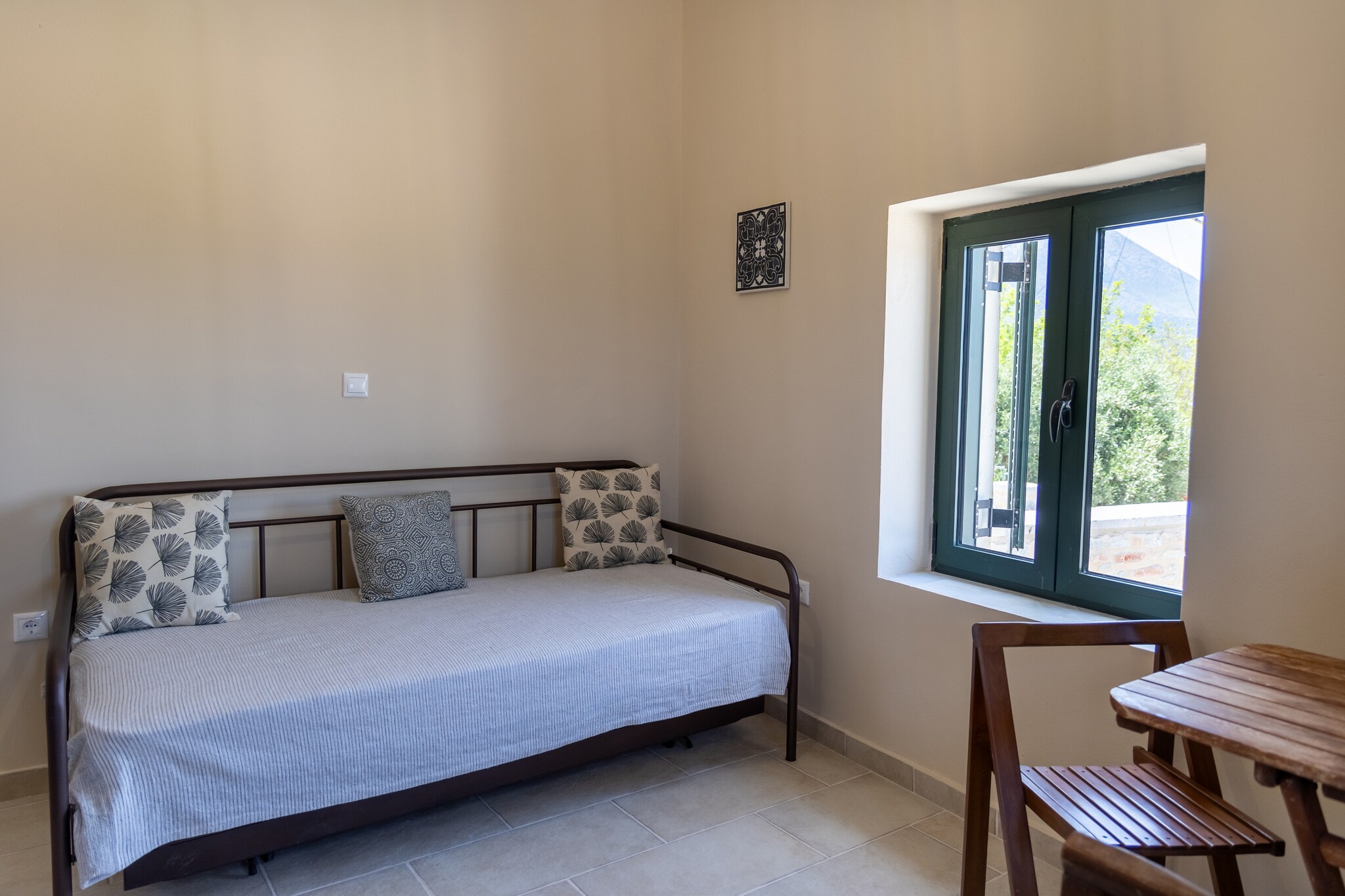 Mani Tsopakas Residences - Koudounopetra Apartment