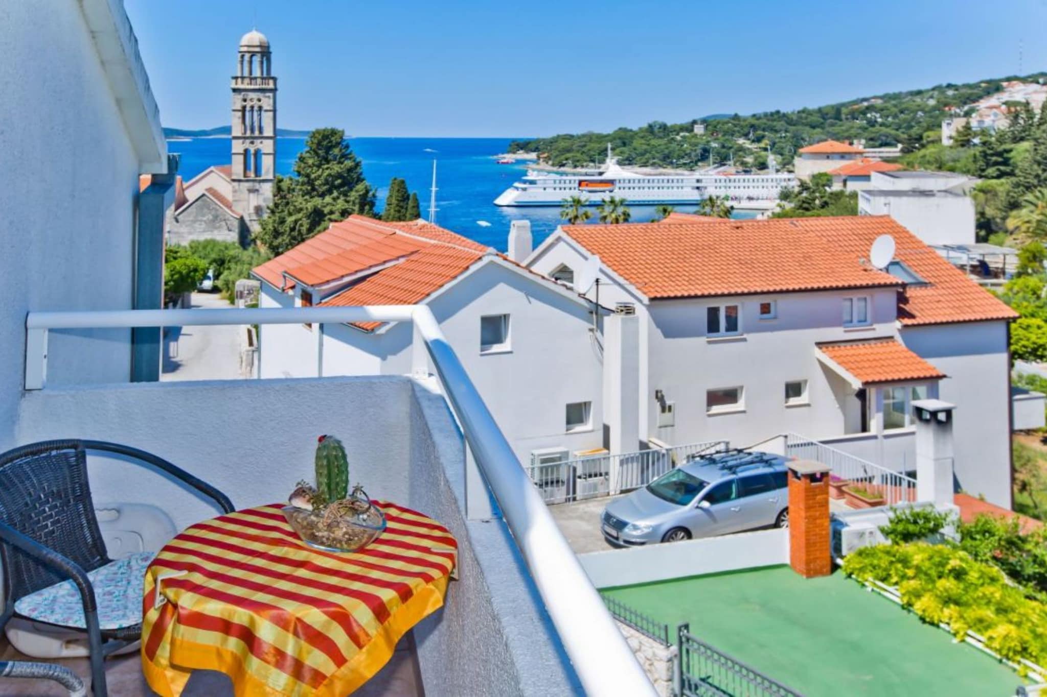 Apartments Jacky - Comfort One Bedroom Apartment with Balcony (owner 3)-Balcon-terrasse