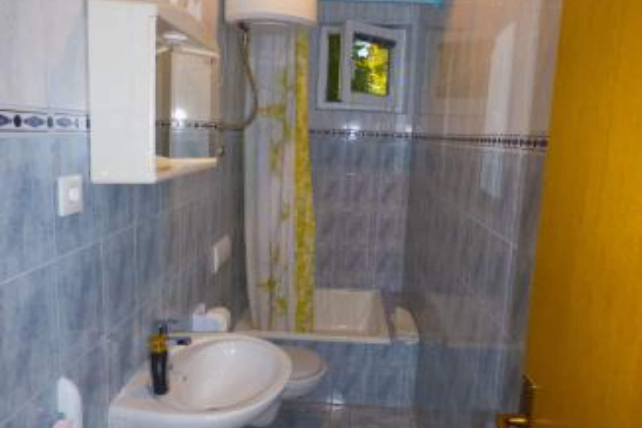 Beachfront Apartments Plaža - One Bedroom Apartment A1 - Bathroom