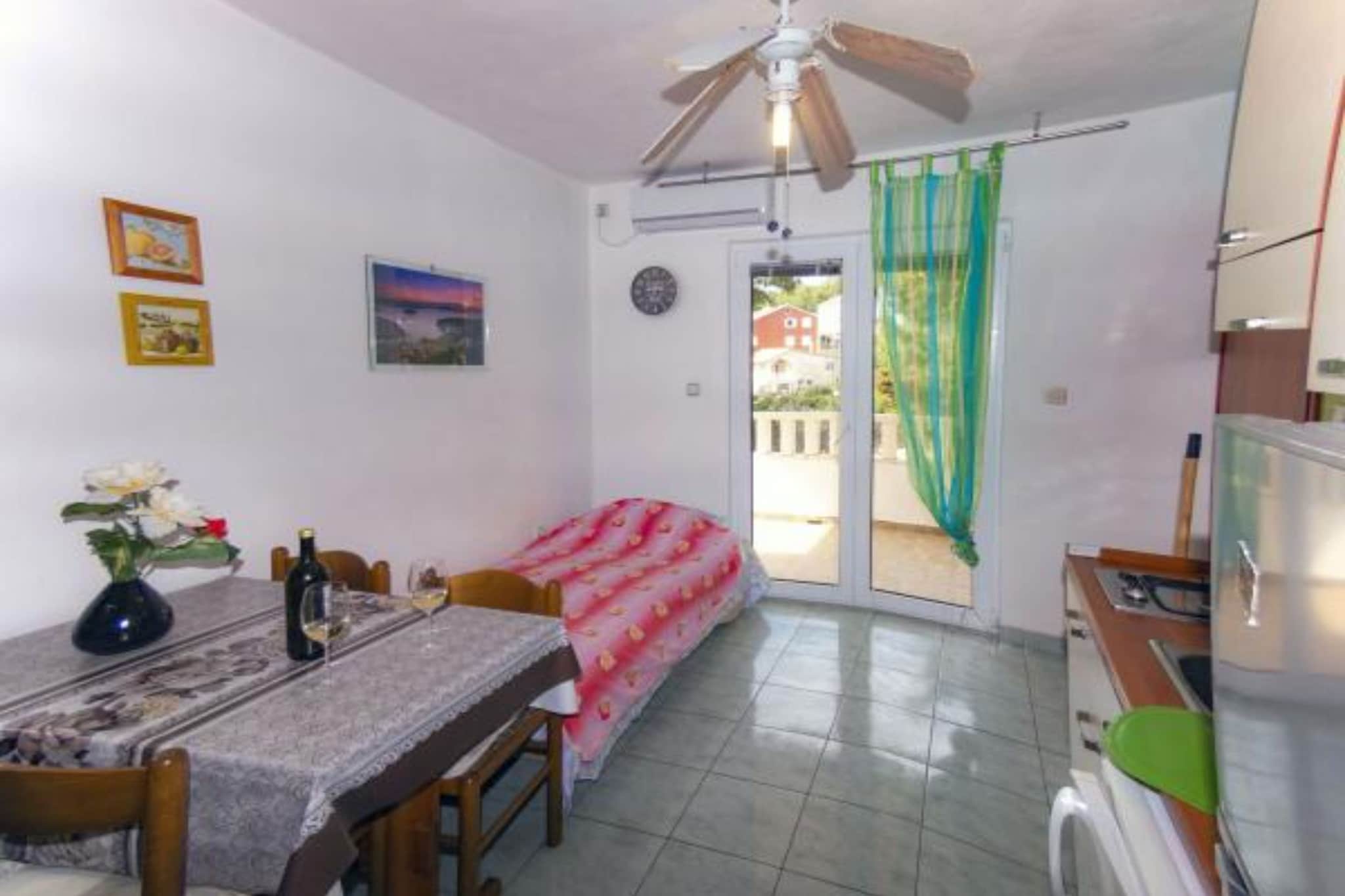 Beachfront Apartments Plaža - Two Bedroom Apartment A2-Schlafzimmer