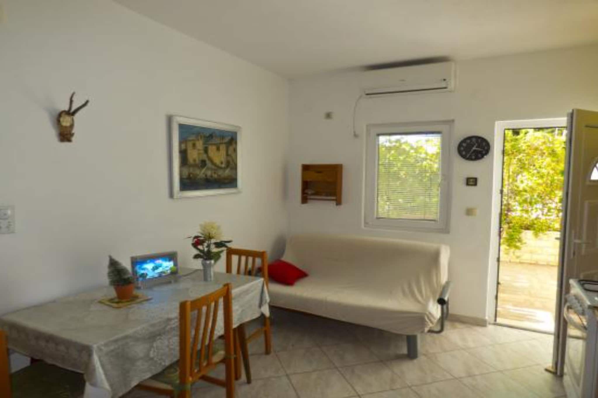 Beachfront Apartments Plaža - Two Bedroom Apartment A4