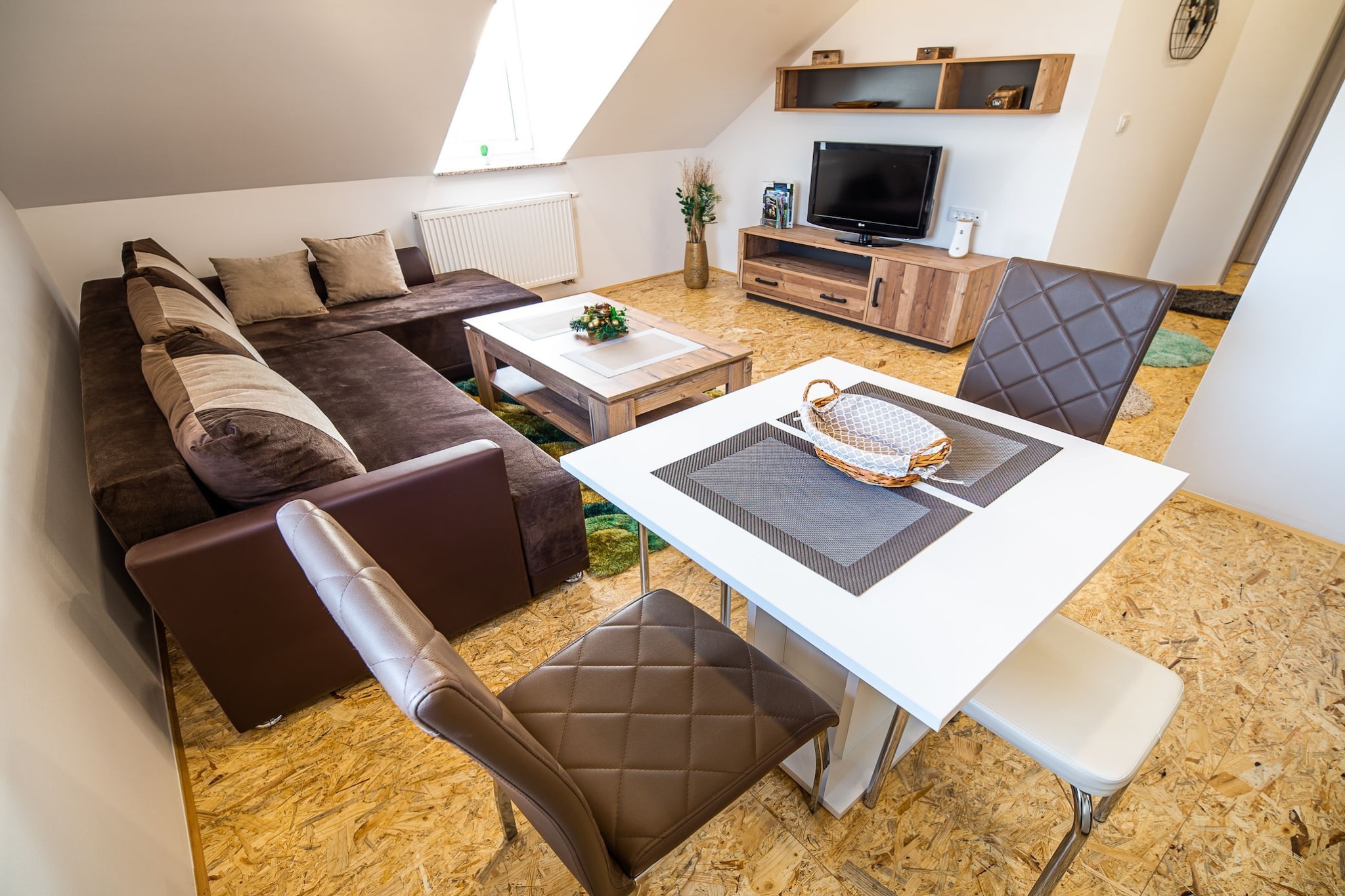 City Modern and Vibrant Apartments Ljubljana - One Bedroom Apartment