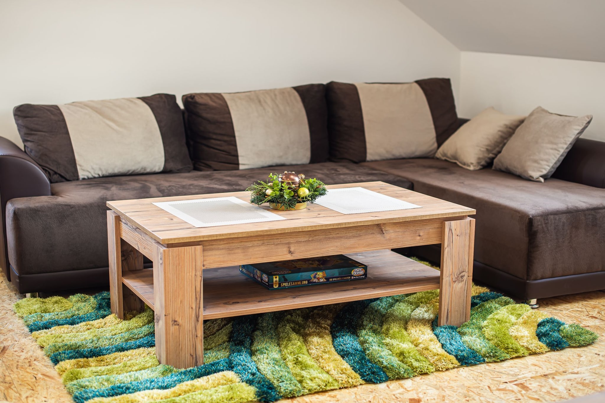 City Modern and Vibrant Apartments Ljubljana - One Bedroom Apartment-Woonkamer
