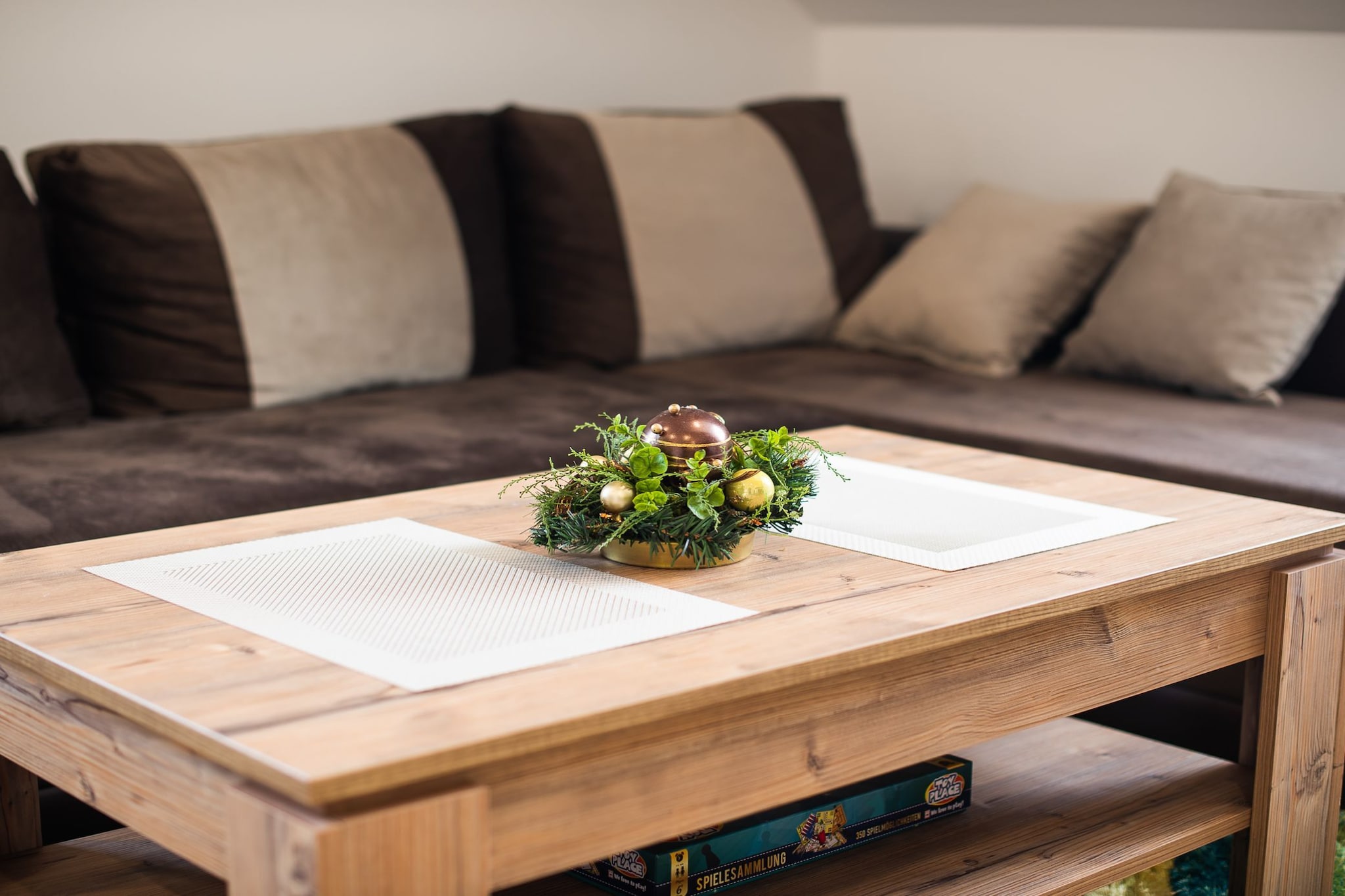 City Modern and Vibrant Apartments Ljubljana - One Bedroom Apartment-Woonkamer