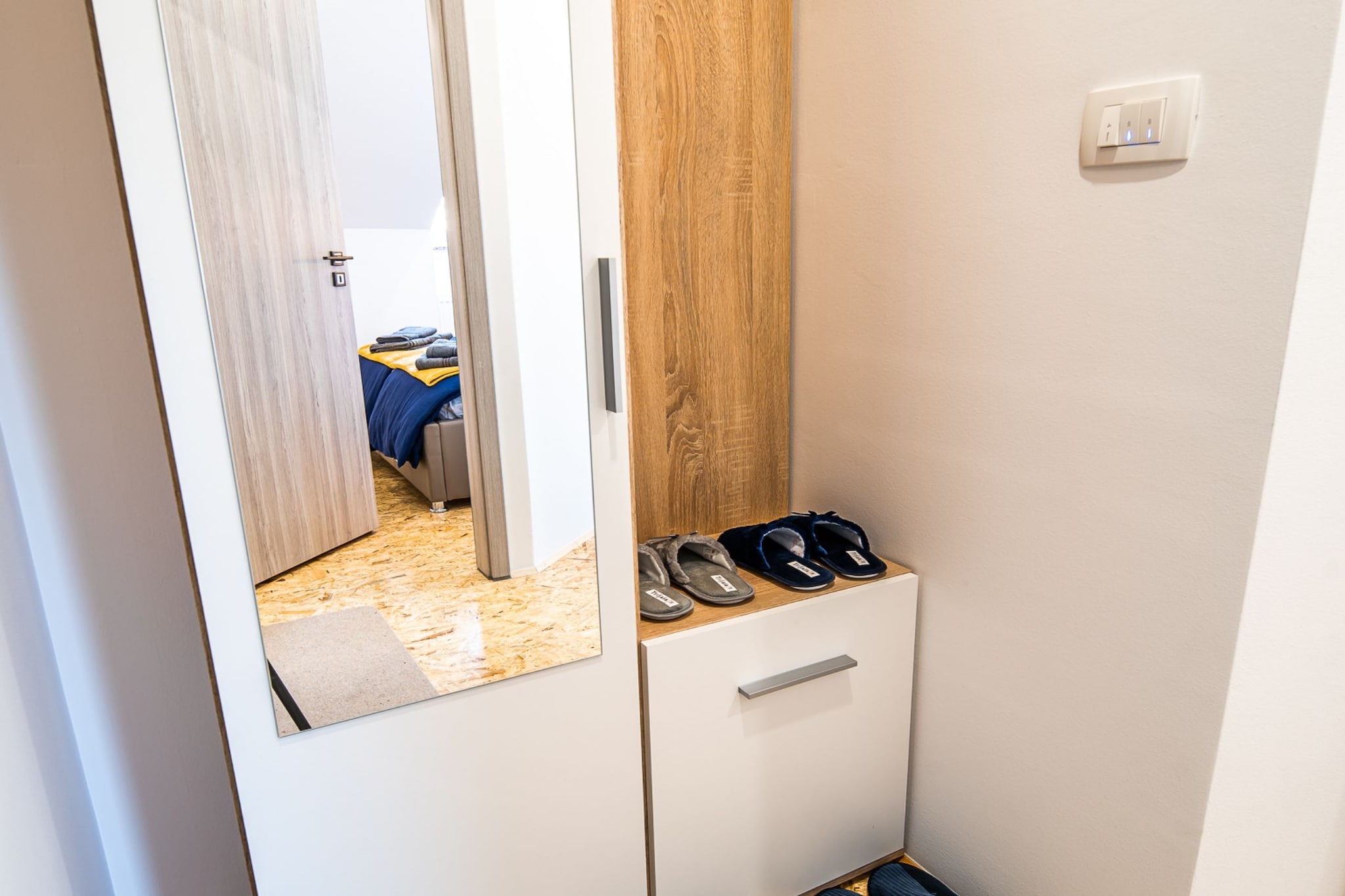 City Modern and Vibrant Apartments Ljubljana - One Bedroom Apartment-Badkamer
