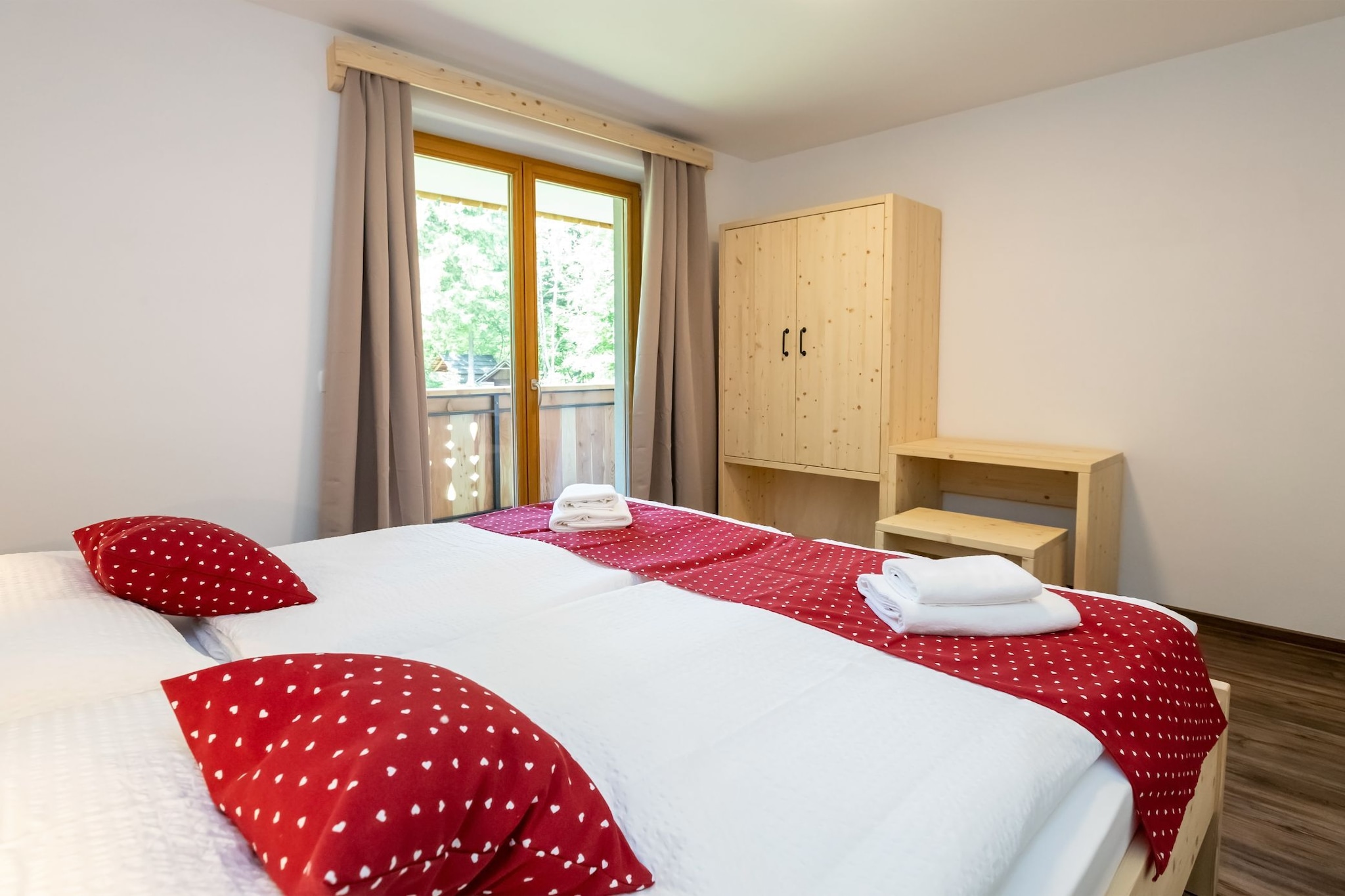 The Woodland Nook Apartments Bohinj - Classic Two Bedroom Apartment with Balcony (owner C)