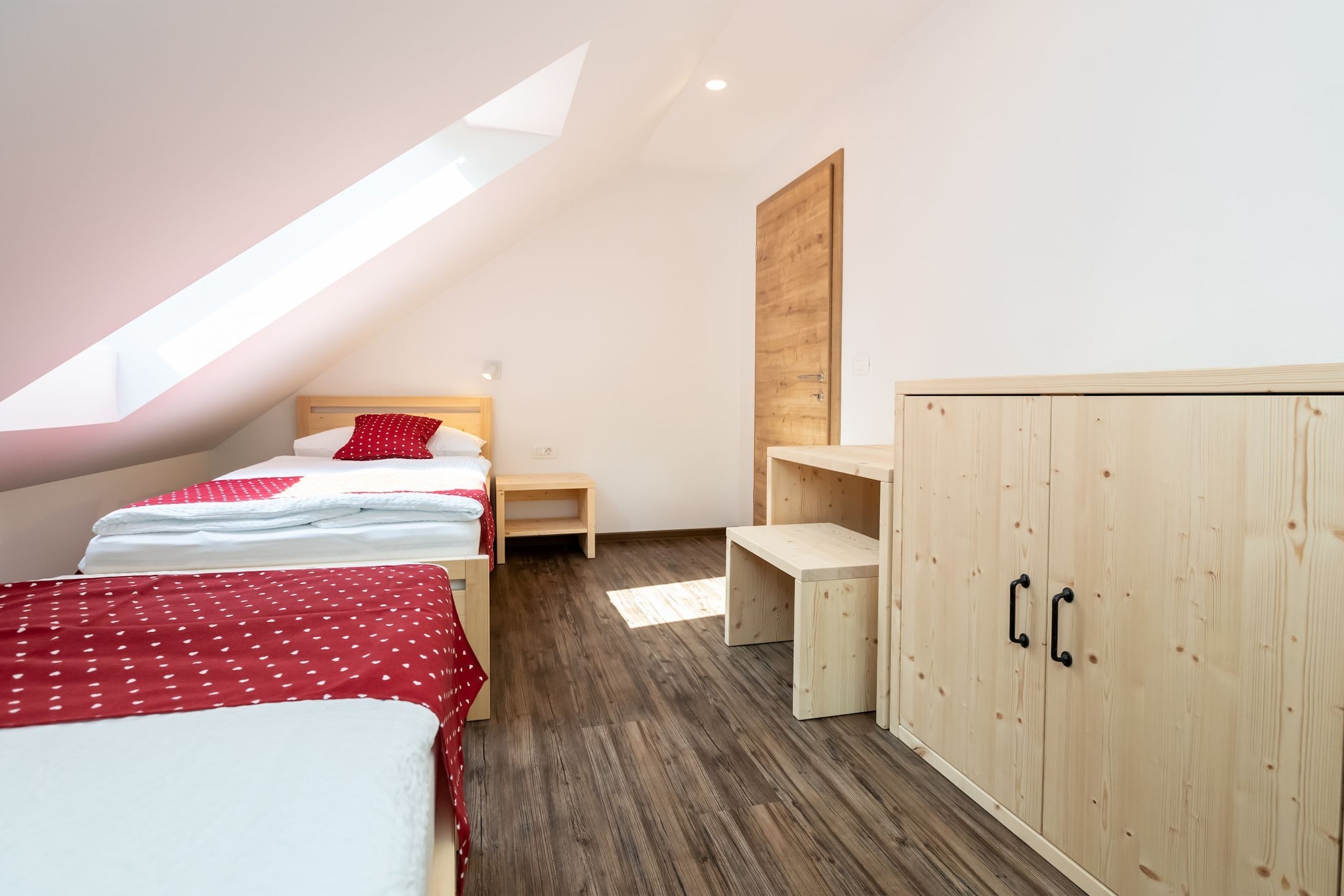 The Woodland Nook Apartments Bohinj - Standard Two Bedroom Apartment with Balcony (owner D)-Slaapkamer