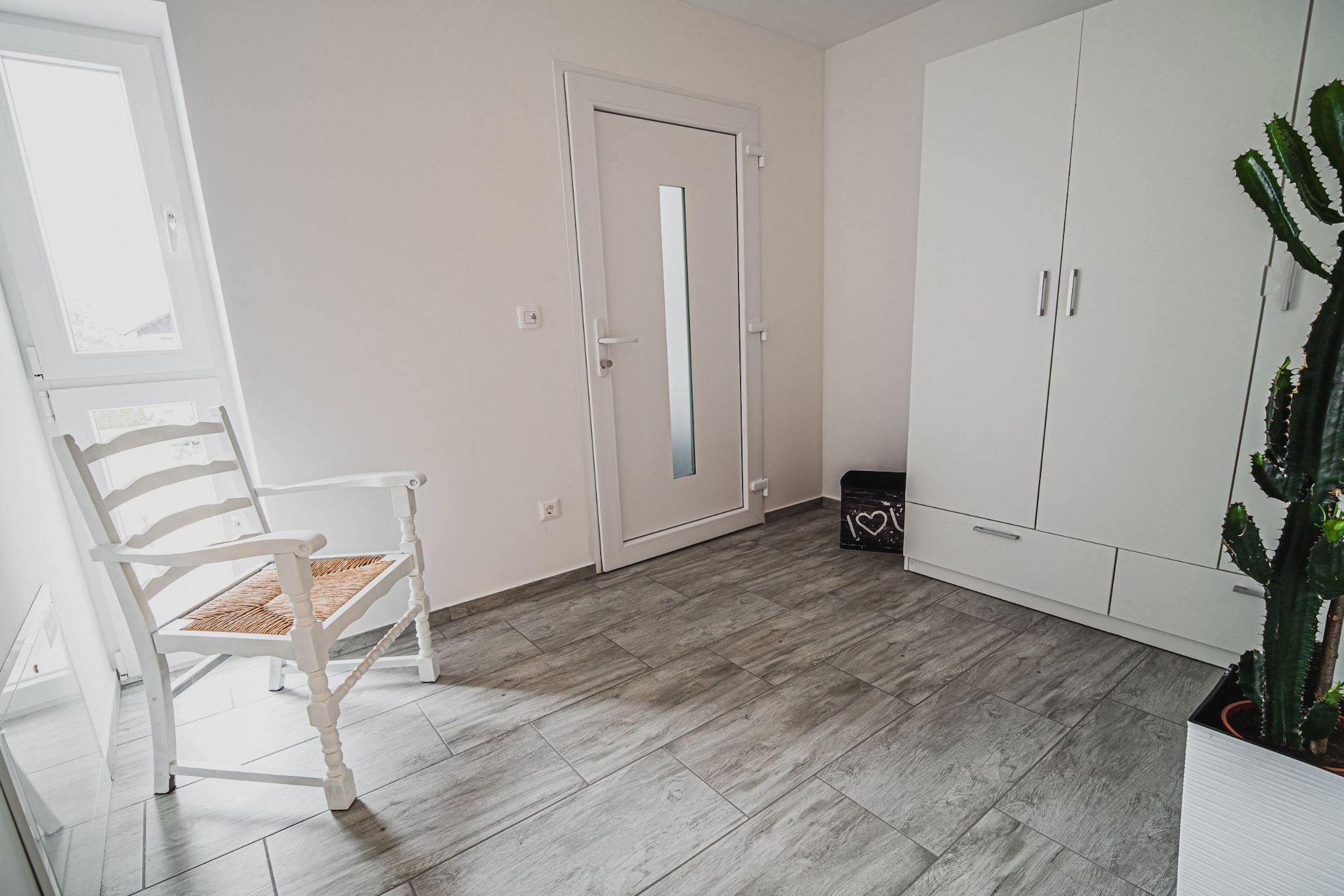 Family-Friendly Mountain Paradise Residences - Two Bedroom Apartment  with Terrace (owner Rozalija)-Indoor