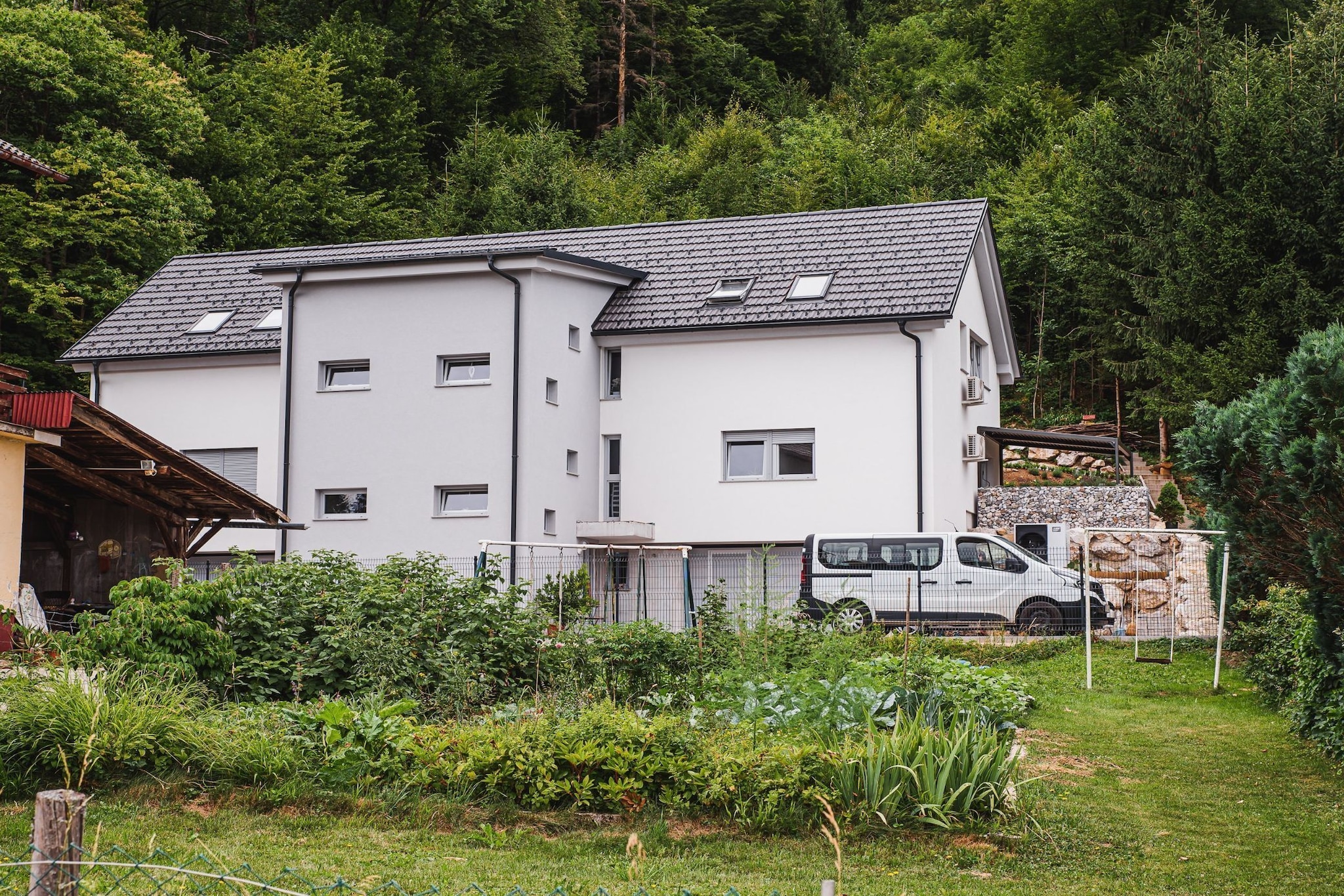 Family-Friendly Mountain Paradise Residences -  Studio Apartment with Terrace (owner Studio Rozalija 1)-Outdoor