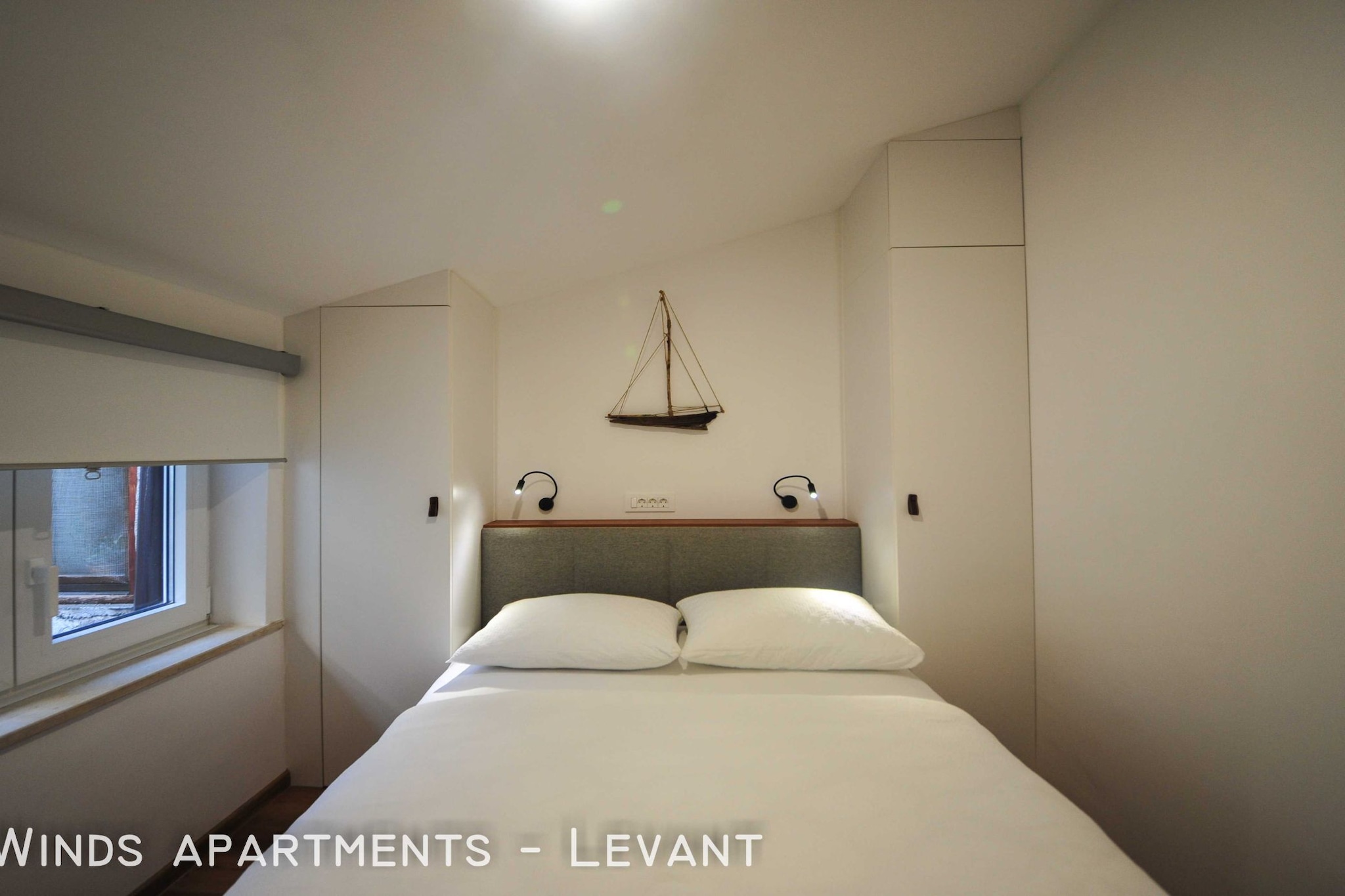 Downtown Izola Modern and Classy Apartments - One Bedroom Apartment with Balcony (owner Levant)-Slaapkamer