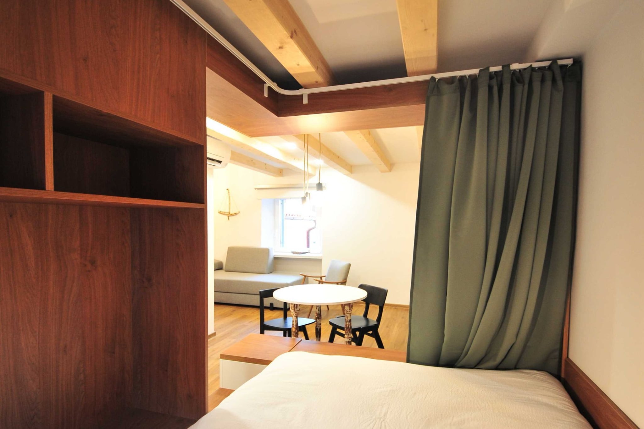 Downtown Izola Modern and Classy Apartments - Studio Apartment (owner Maestral)-Slaapkamer