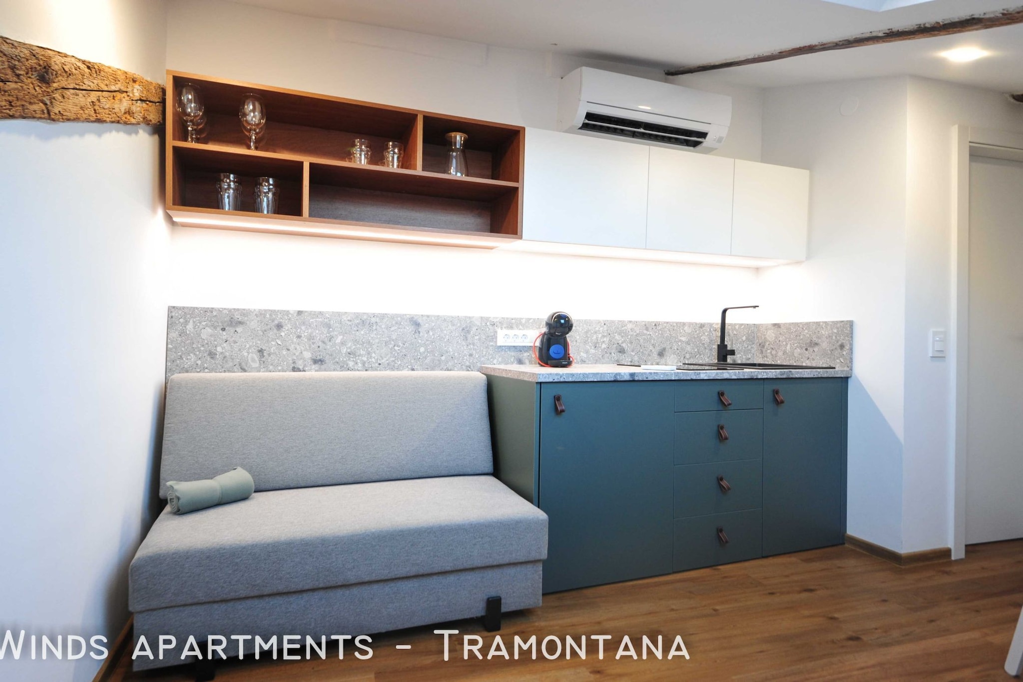 Downtown Izola Modern and Classy Apartments - Comfort Studio Apartment (owner Tramontana)