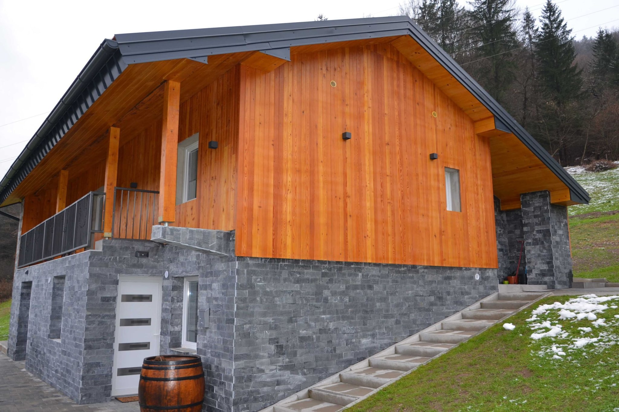 Serene and Radiant Retreat Apartments - One Bedroom Apartment-Buitenlucht