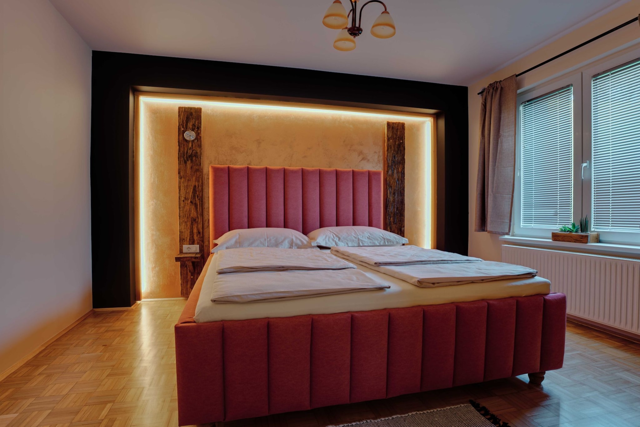 Serene and Radiant Retreat Apartments - Two Bedroom Apartment-Slaapkamer