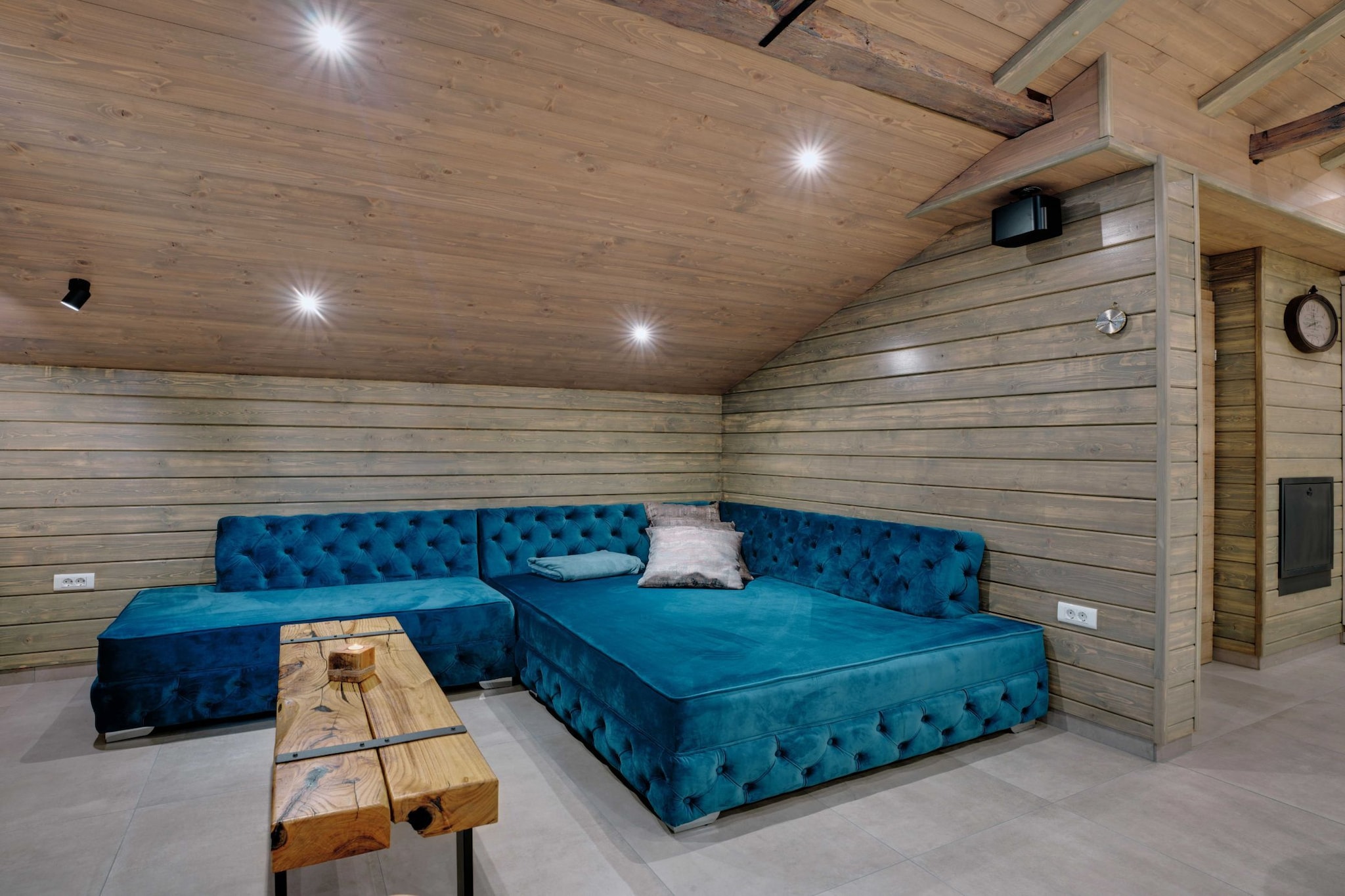 Serene and Radiant Retreat Apartments - One Bedroom Apartment with Sauna