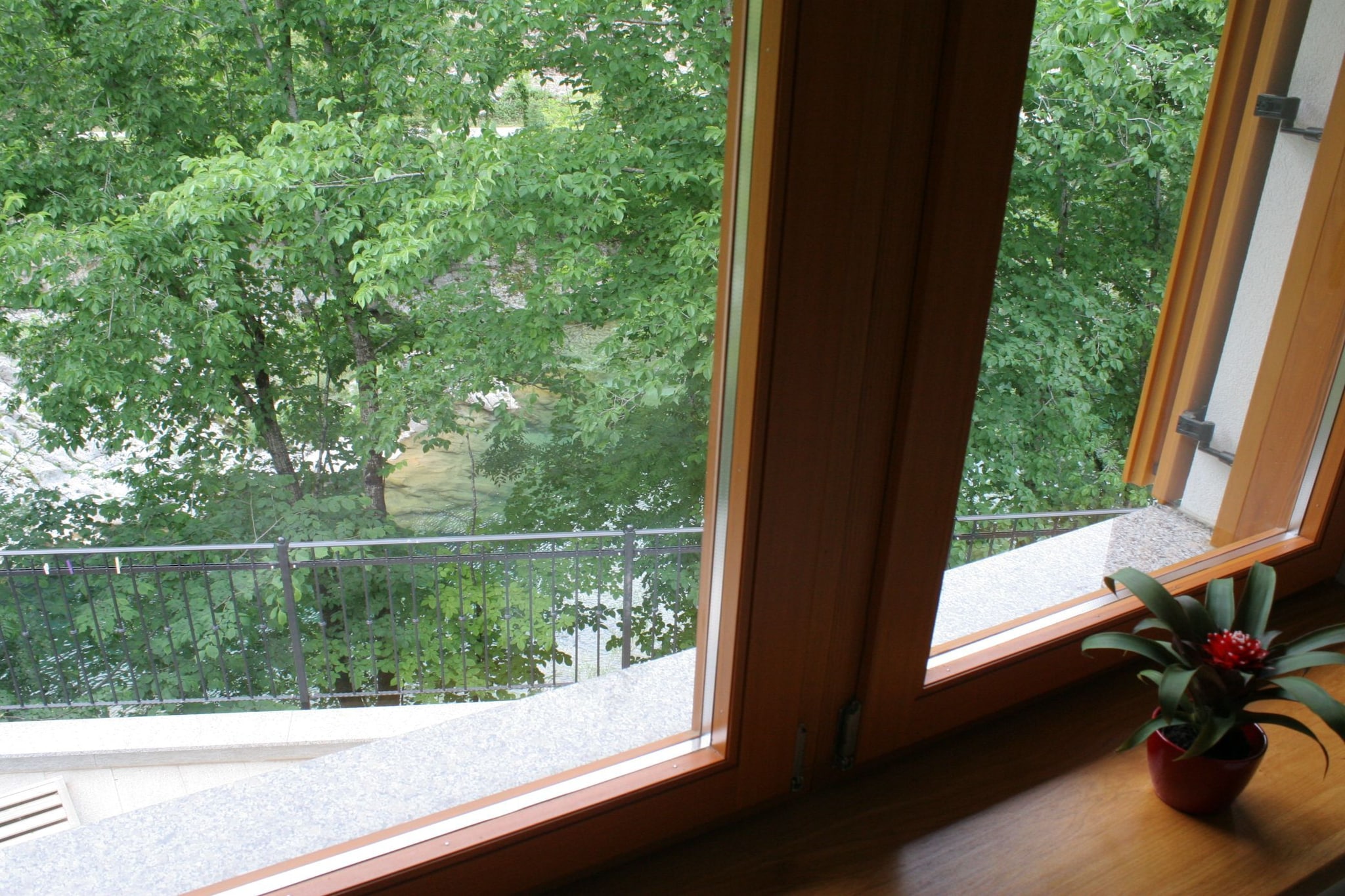Riverside Rustic Ridge Apartments with Balcony - Two Bedroom Apartment with Balcony-Bedroom
