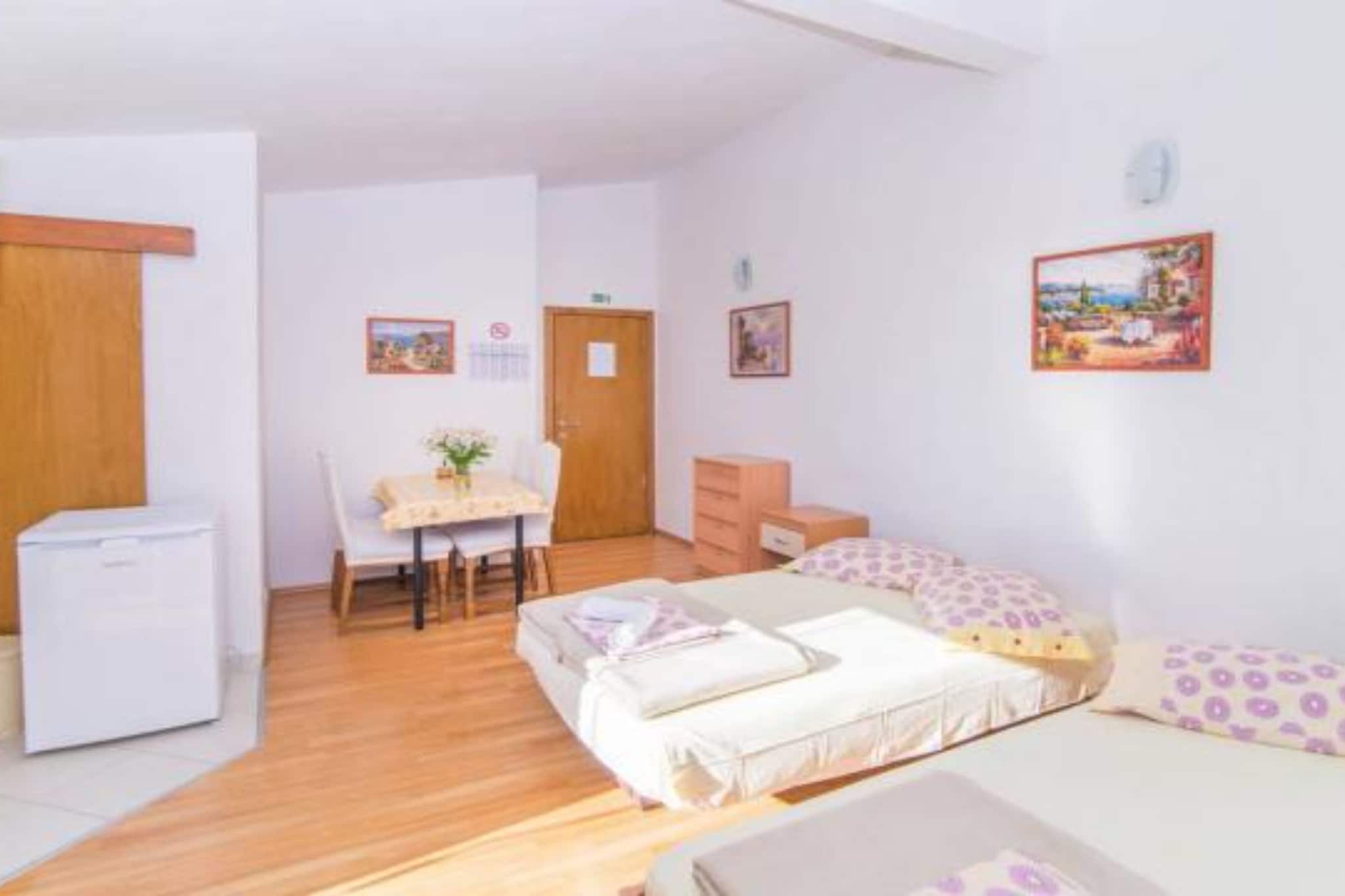 Apartmani Cihorich - Studio Apartment ( br 2)