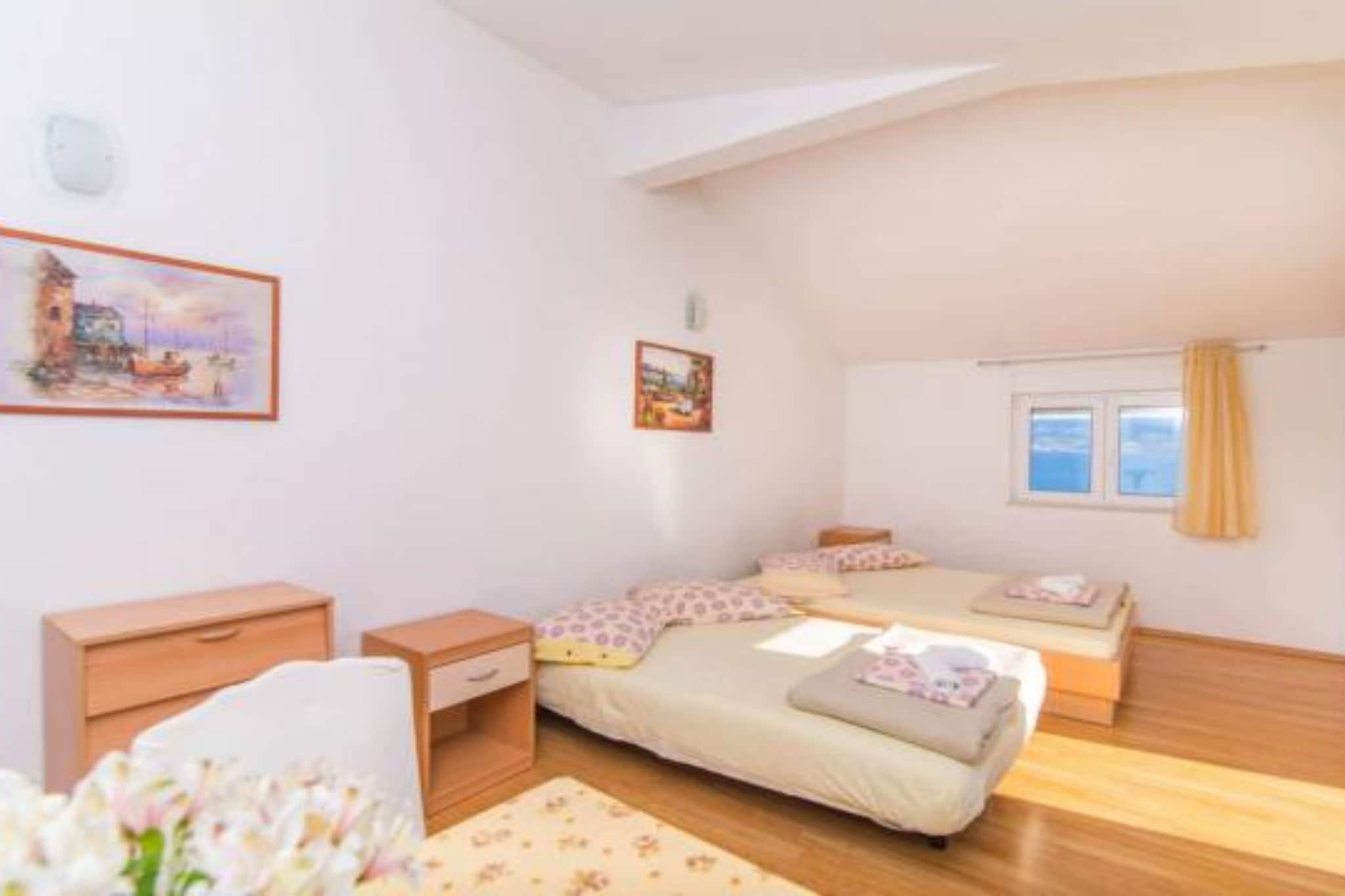 Apartmani Cihorich - Studio Apartment ( br 2)