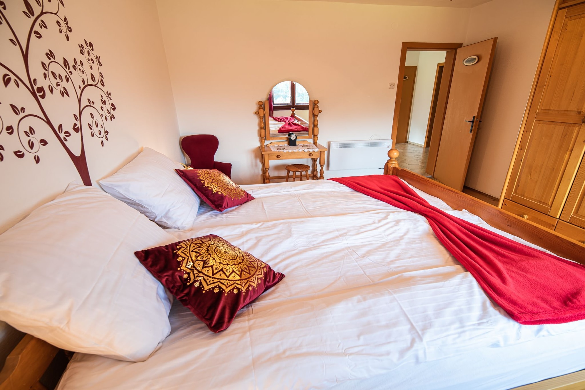 Bloomfield Retreat Country House with Sauna - Three Bedroom Country House-Chambre