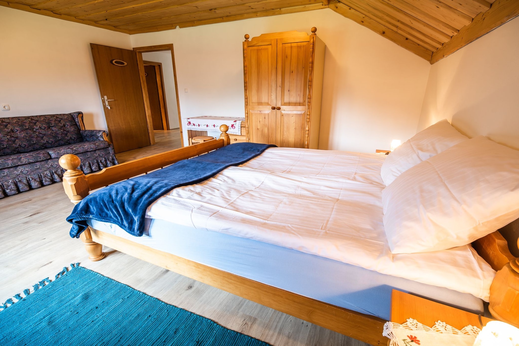 Bloomfield Retreat Country House with Sauna - Three Bedroom Country House-Chambre