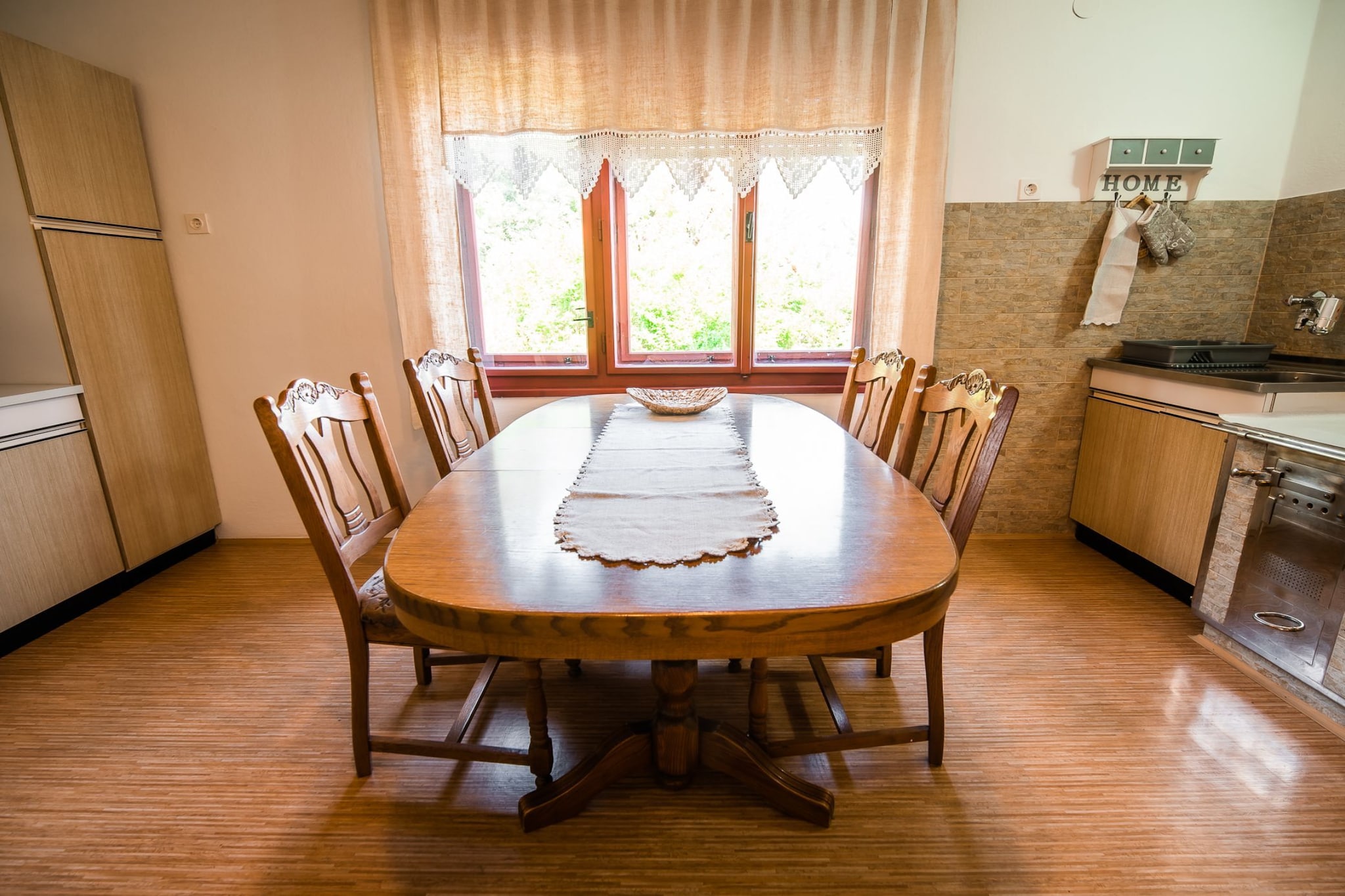 Bloomfield Retreat Country House with Sauna - Three Bedroom Country House-Cuisine
