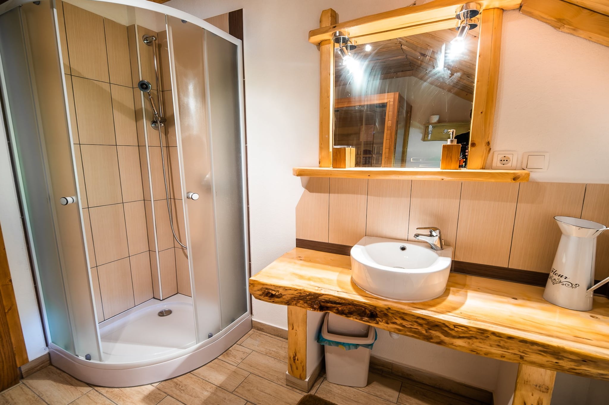 Bloomfield Retreat Country House with Sauna - Three Bedroom Country House-Salle de bain