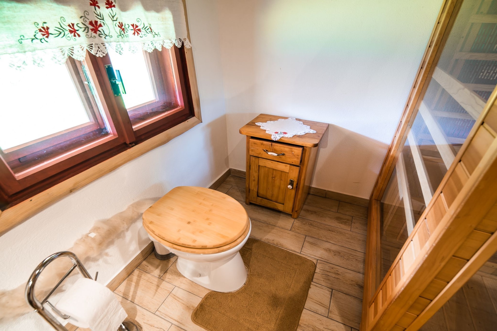 Bloomfield Retreat Country House with Sauna - Three Bedroom Country House-Salle de bain