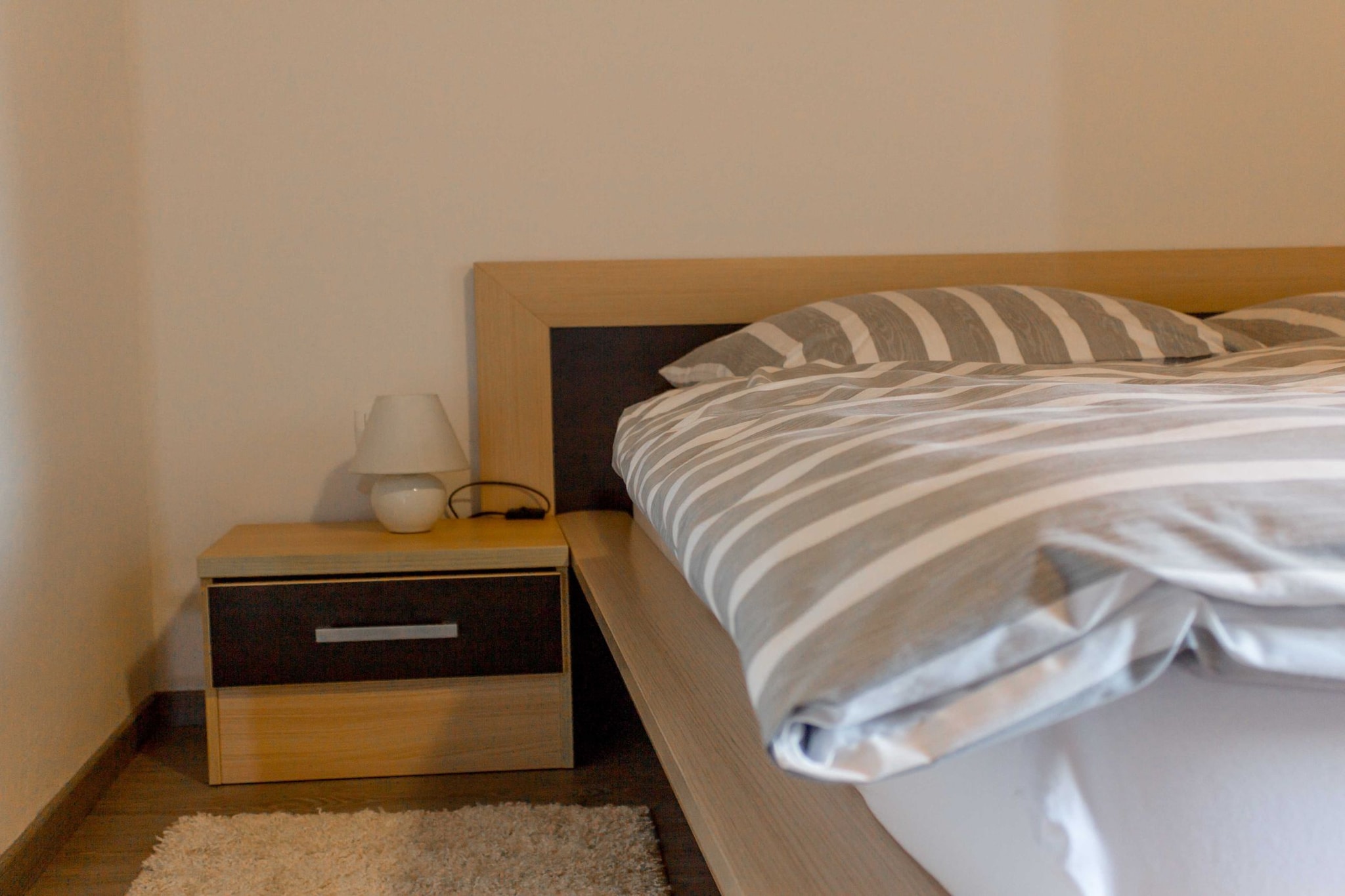 Cozy Holiday Home with Garden, BBQ, and Outdoor Dining Area in Rečica ob Savinji - Two Bedroom Apartment-Chambre