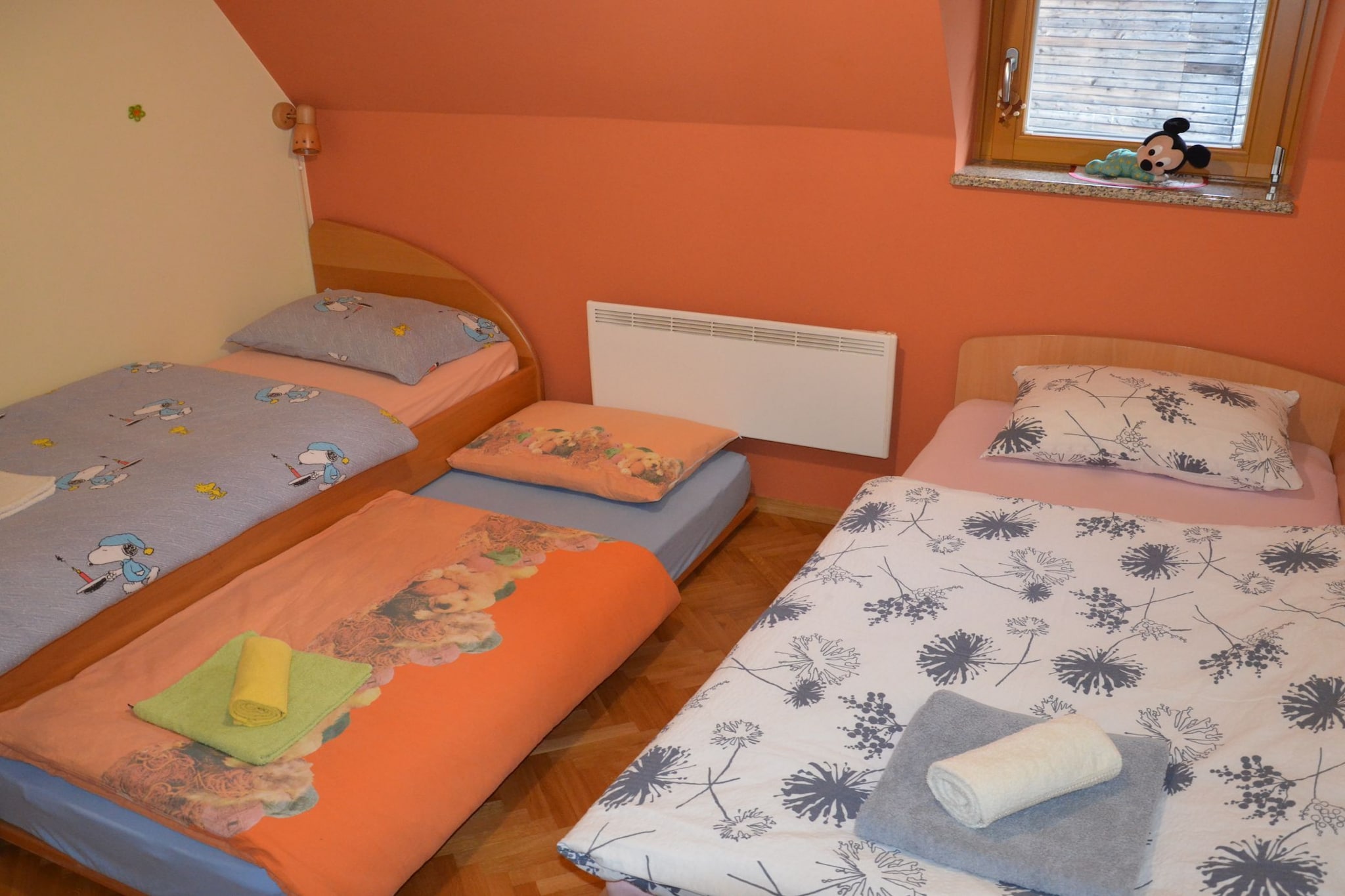Kranjska Gora Comfortable Apartment with Balcony and Mountain View - Two Bedroom Apartment with Balcony-Slaapkamer