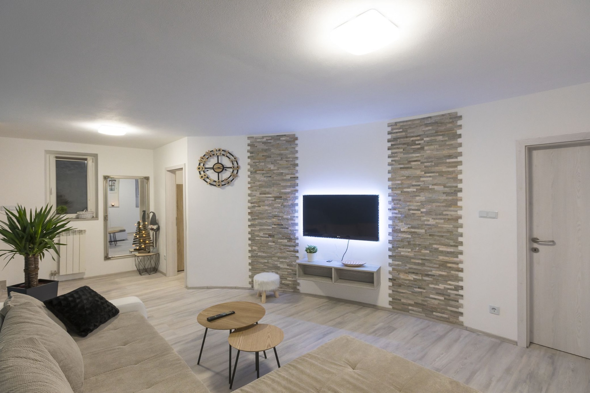 Downtown Koper Spacious Apartment with Balcony - Two Bedroom Apartment with Balcony