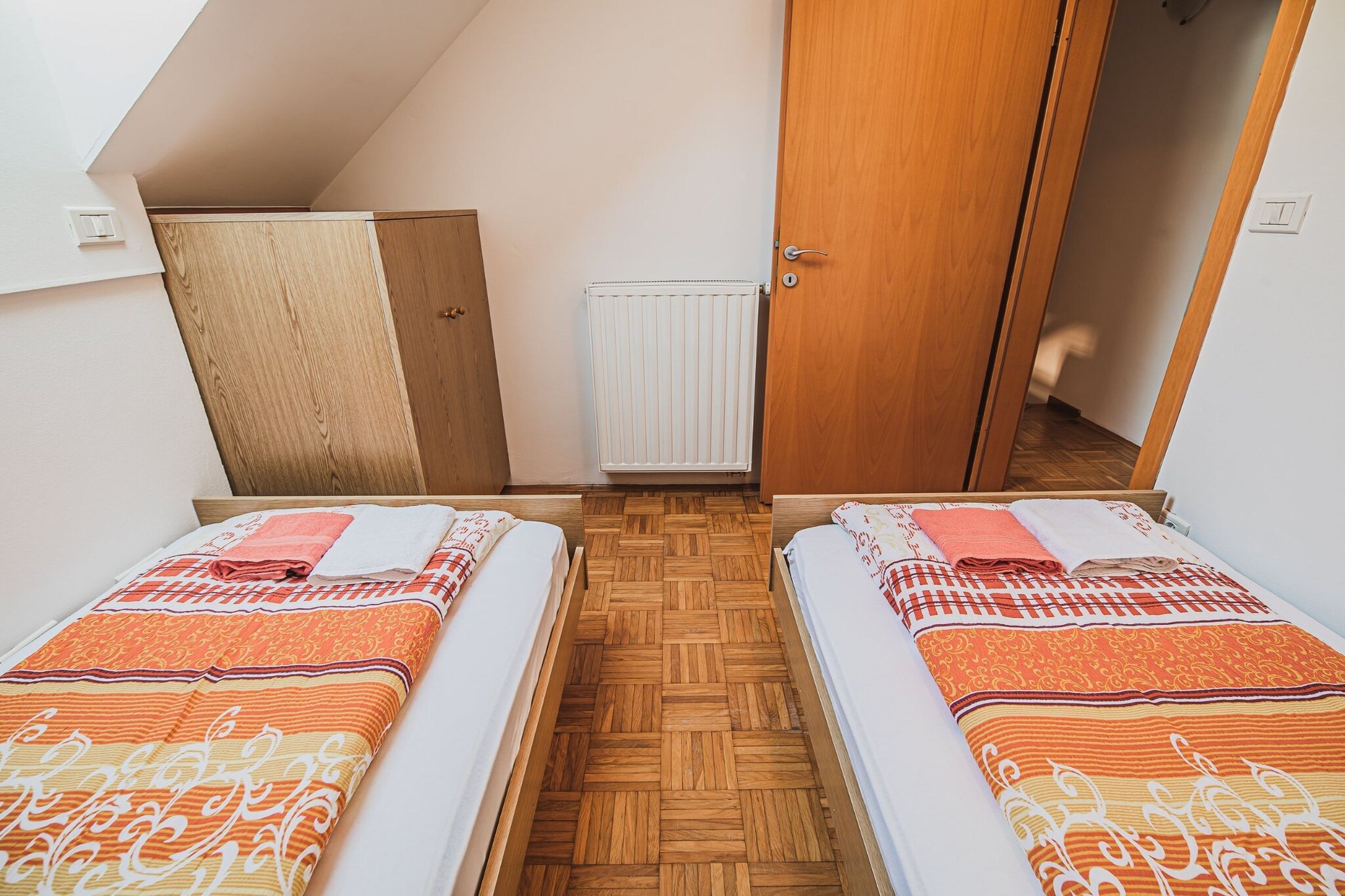 Bovec Picturesque Mountain Vista Residences - Two Bedroom Apartment (owner D)-Schlafzimmer