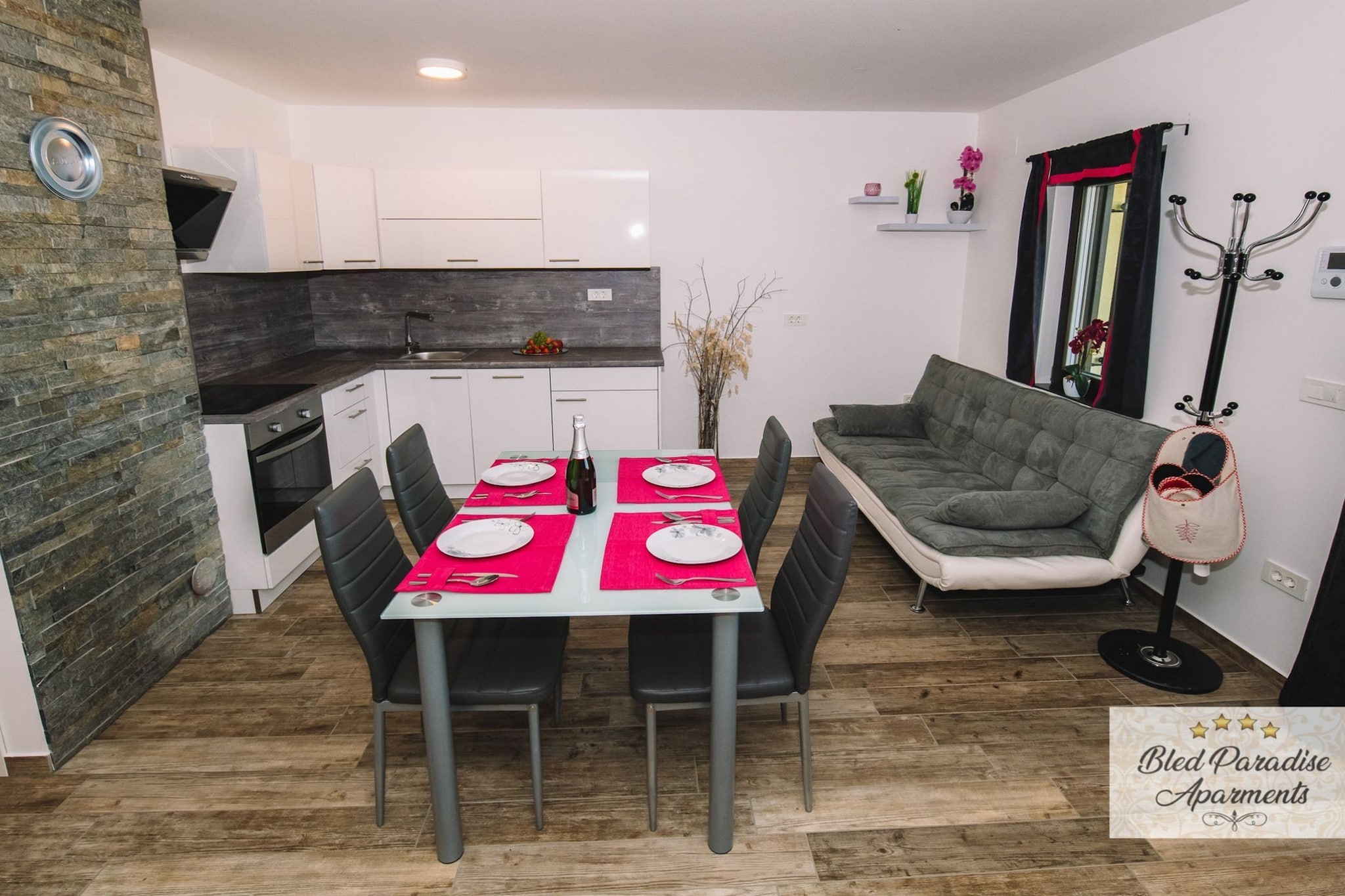 Bled Prestigious and Stylish Apartments - Classic Studio Apartment  with Terrace (owner 1)