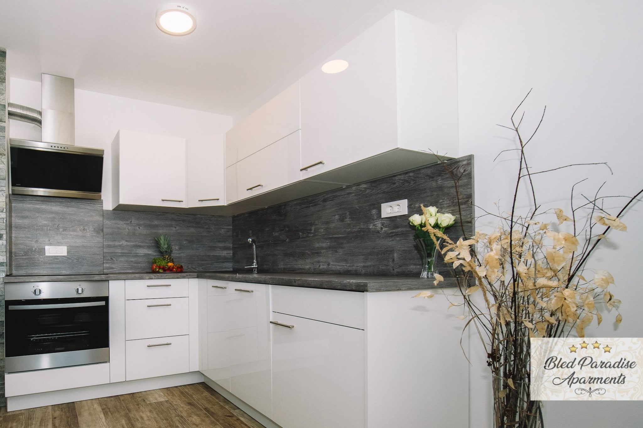 Bled Prestigious and Stylish Apartments - Classic Studio Apartment  with Terrace (owner 1)-Keuken