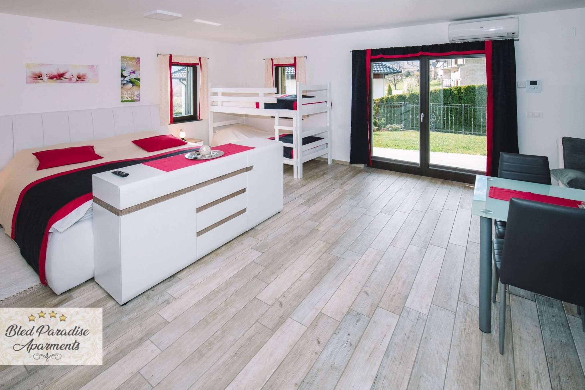 Bled Prestigious and Stylish Apartments - Standard Studio Apartment with Terrace (owner 2)
