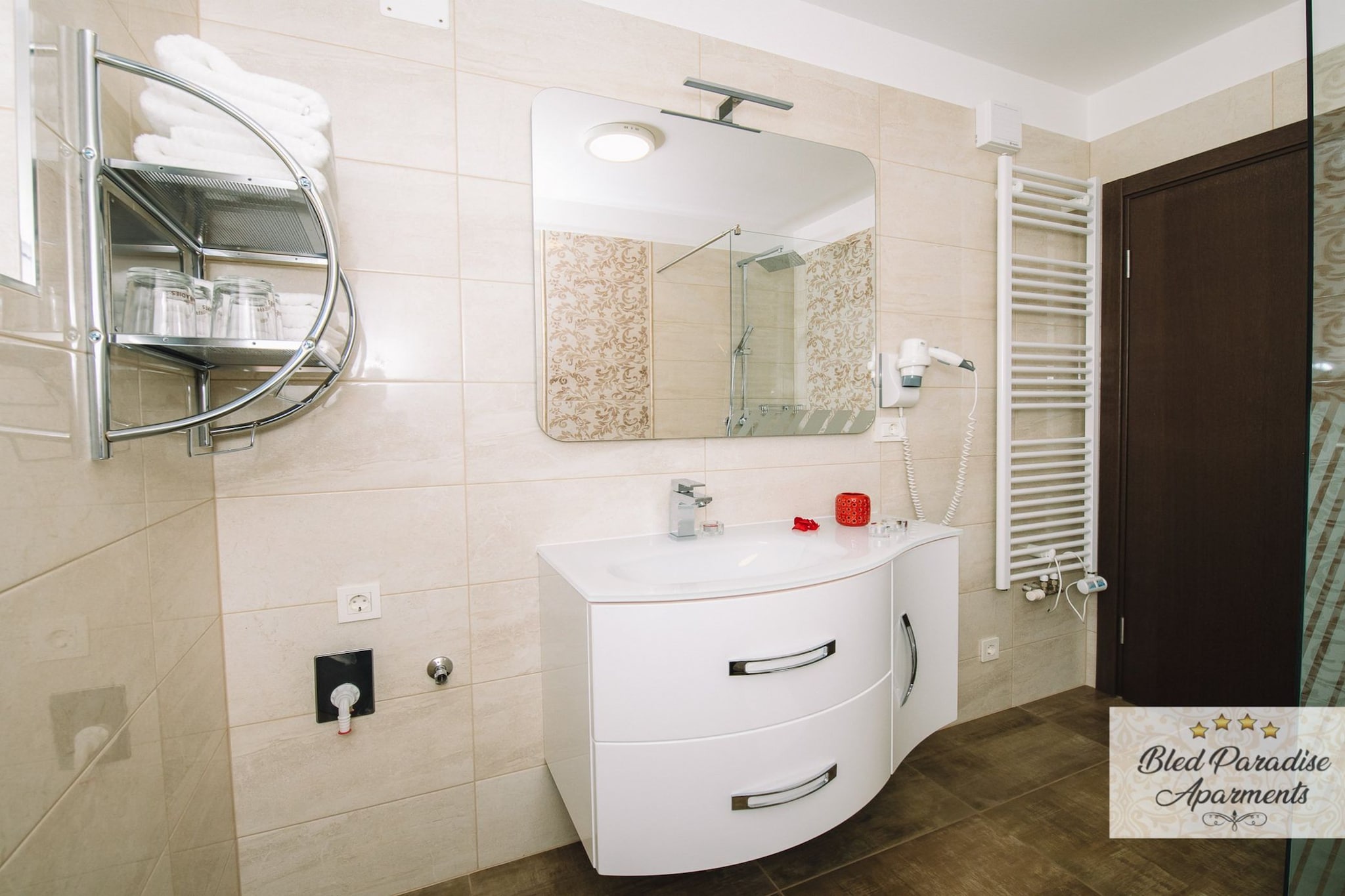 Bled Prestigious and Stylish Apartments - Standard One Bedroom Apartment with Balcony (owner 3)-Badkamer